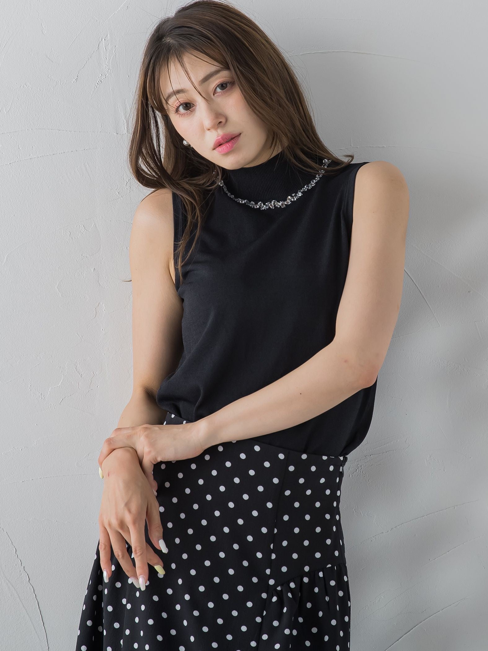 キラキラジュエルネックプルオーバー≪手洗い可能≫