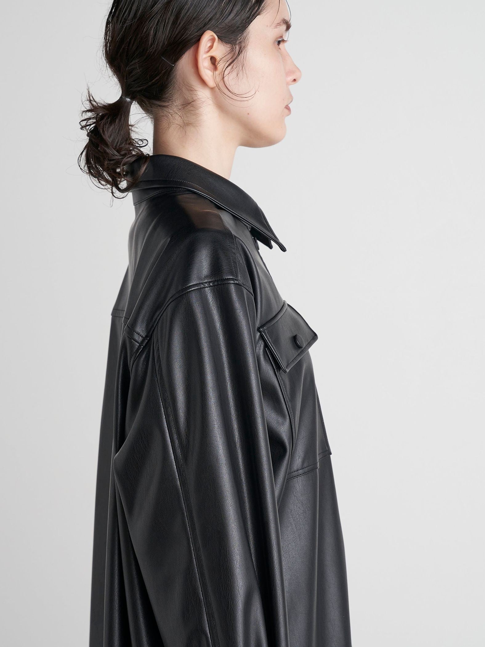 【大きいサイズ】【VEAGAN LEATHER】オーバーサイズレザーCPOシャツジャケット≪サスティナブル≫