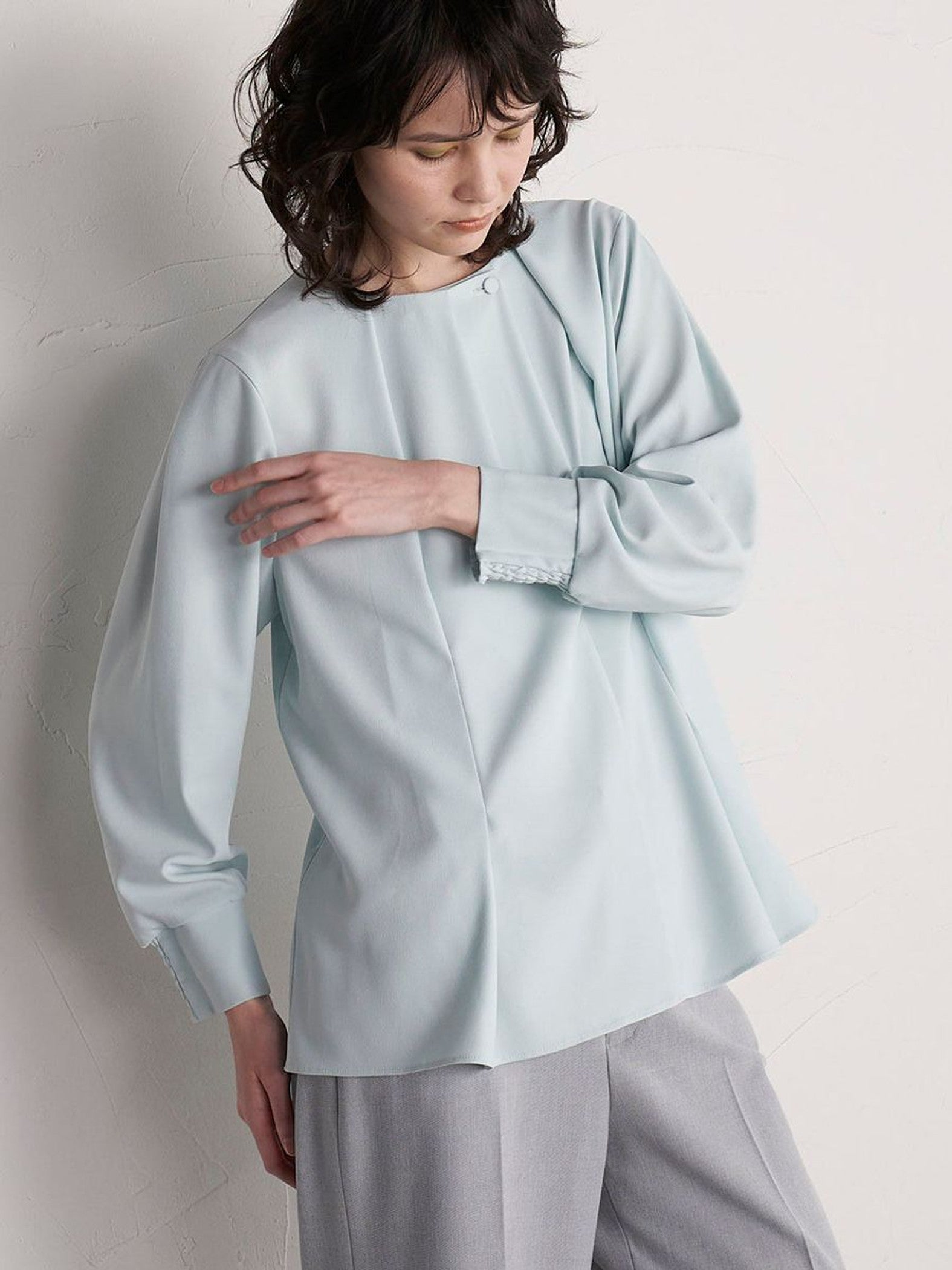 【大きいサイズ】【ECOBLUE】ストレッチブラウス≪洗濯機で洗える≫