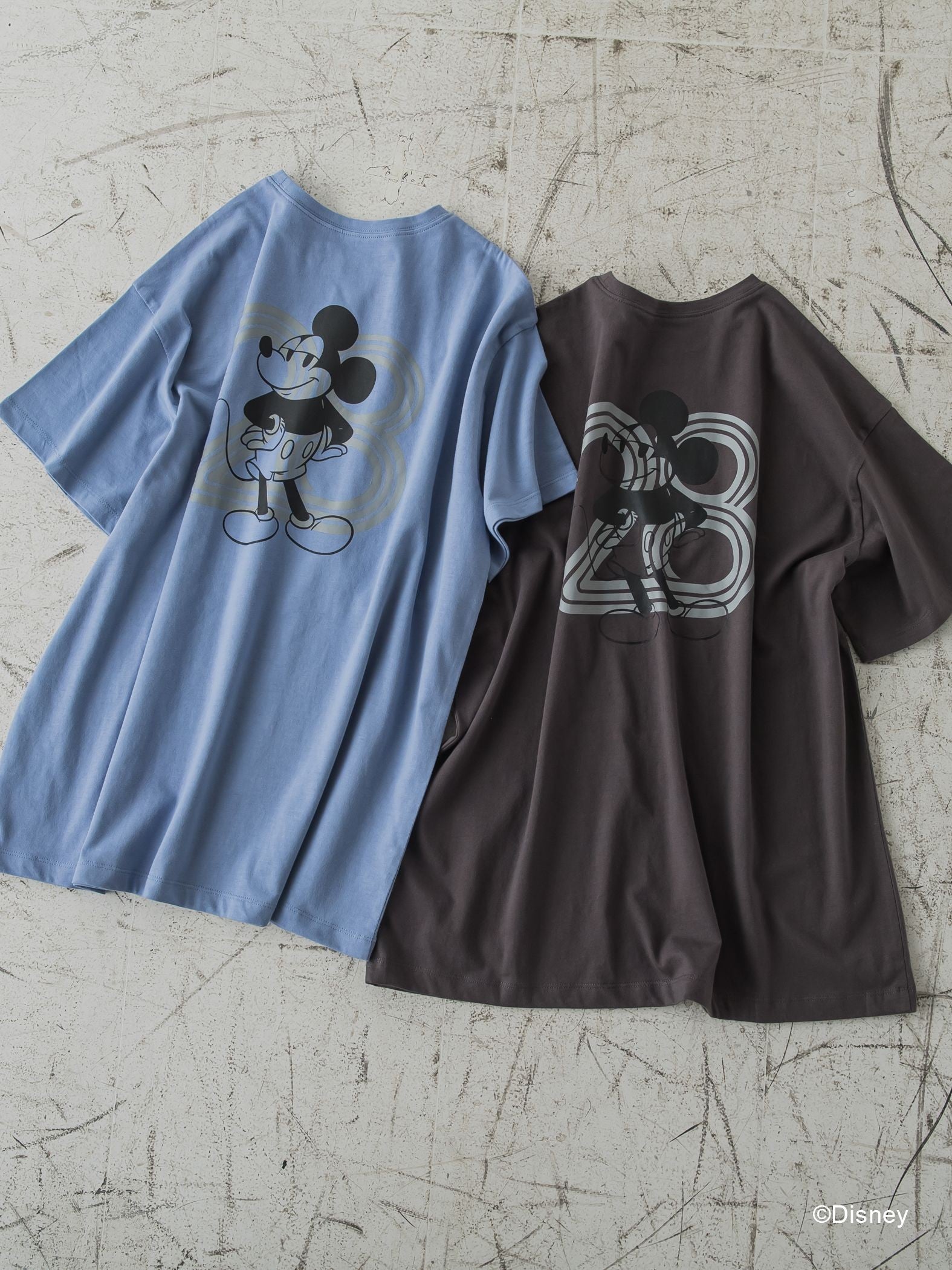 【DISNEY/ディズニー ミッキーマウス】MICKEYオーバーサイズバックプリントTシャツ《洗濯機で洗える》