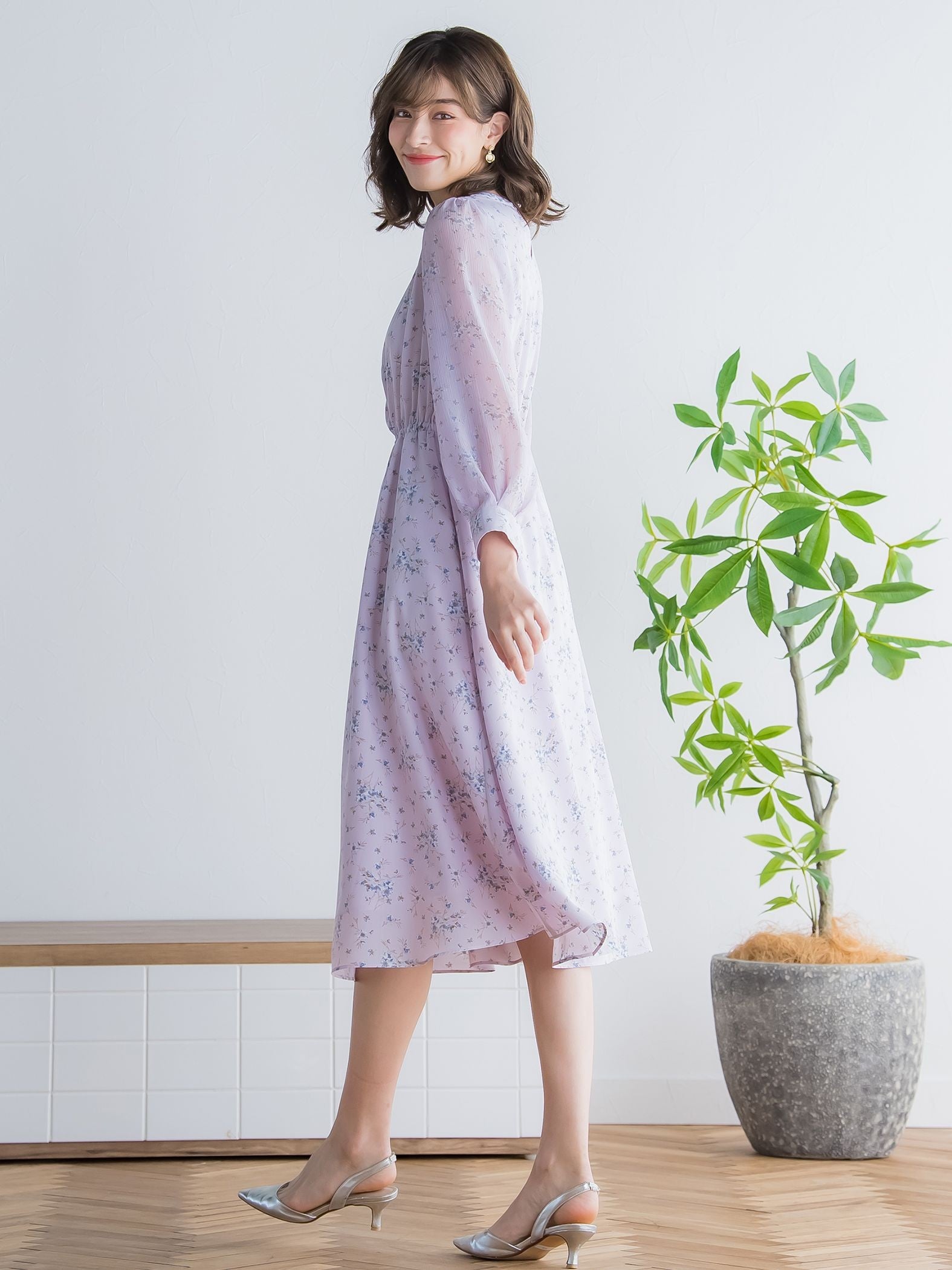花柄シフォンワンピース ≪洗濯機で洗える≫