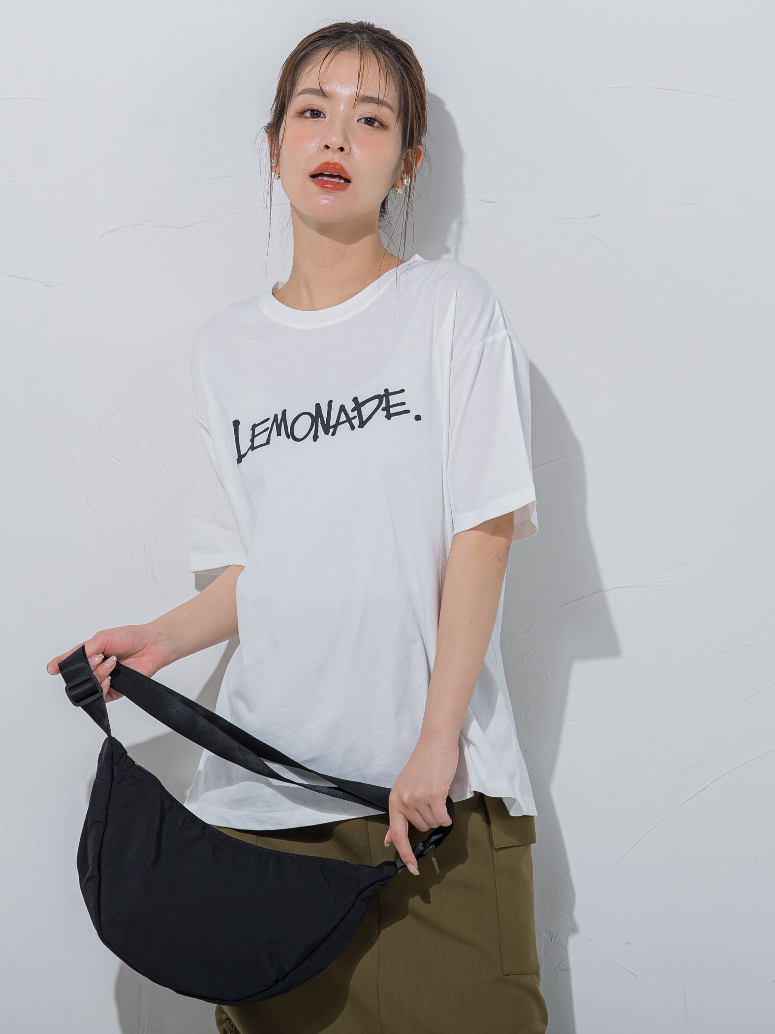 【夏のストリートファッション】レモネードプリントTシャツ《洗濯機で洗える》