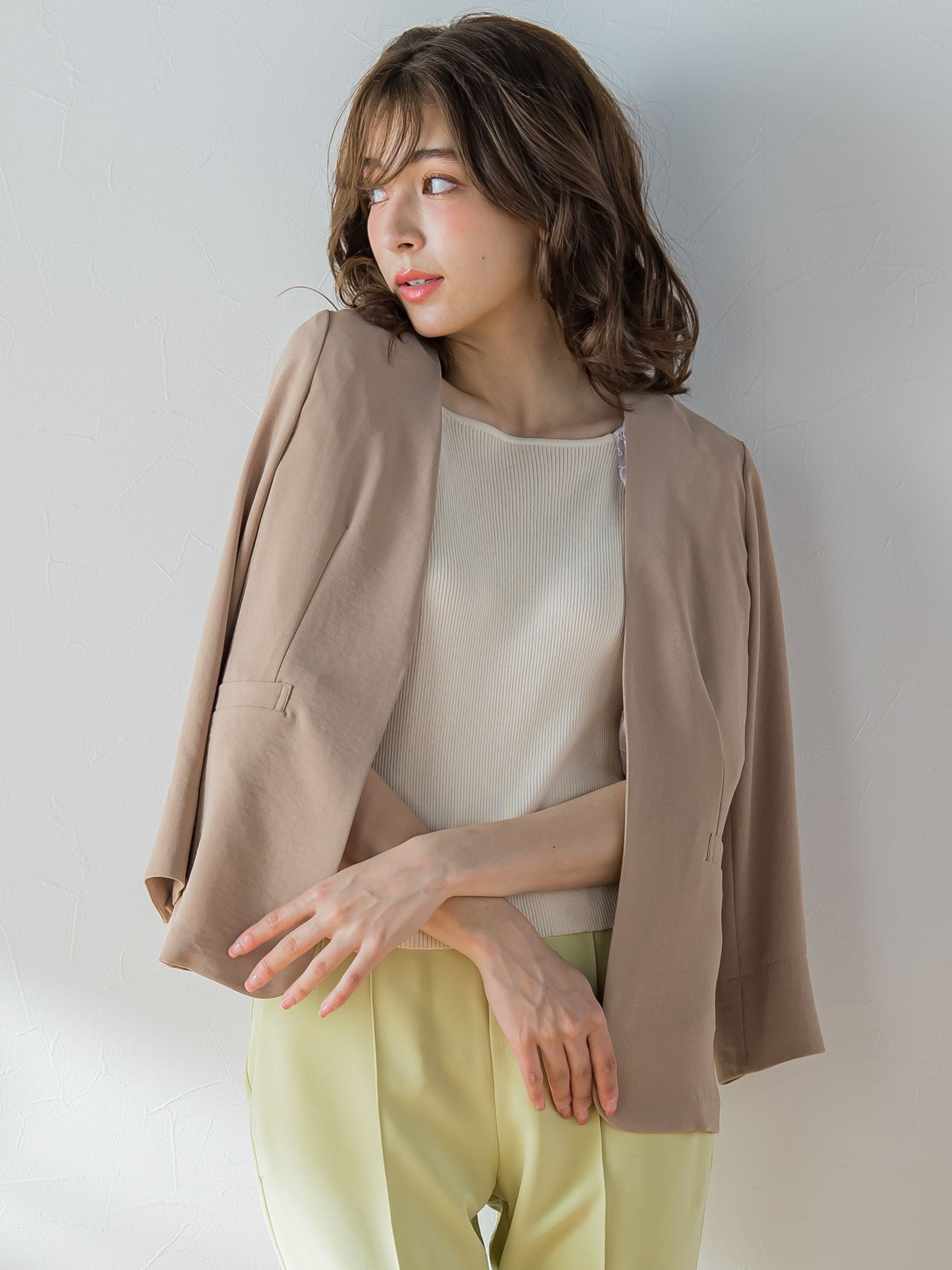 ハイストレッチ軽量ノーカラージャケット ≪手洗い可能 / セットアップ対応≫