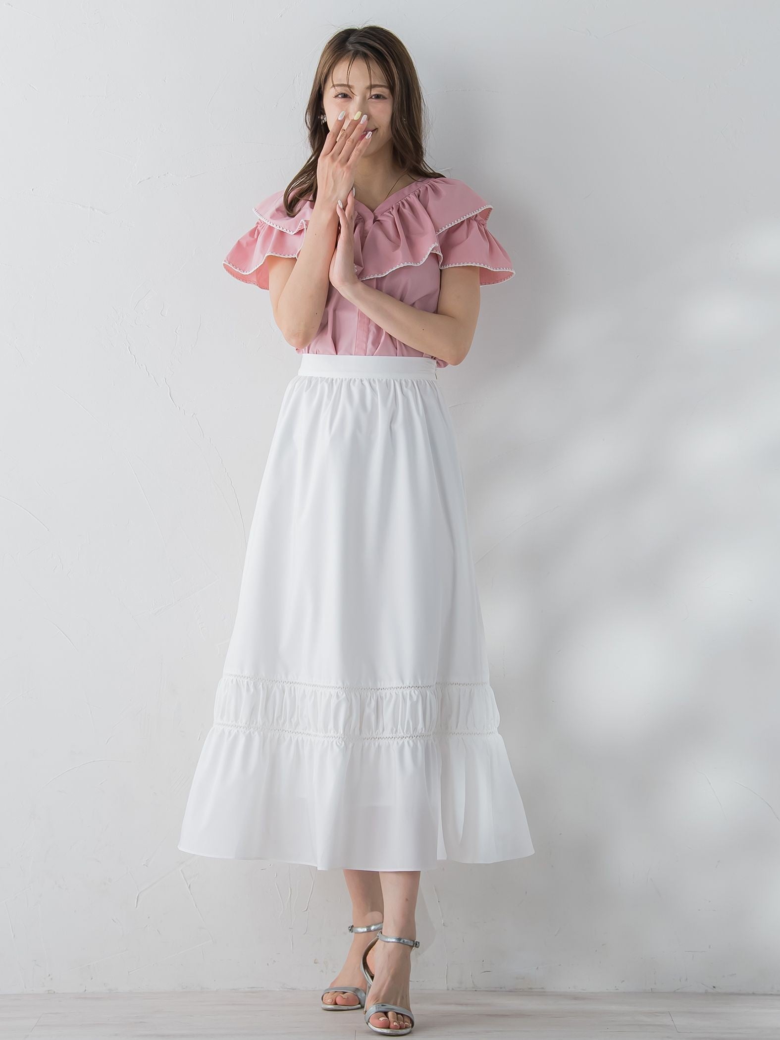 配色刺繍フリルブラウス≪手洗い可能≫