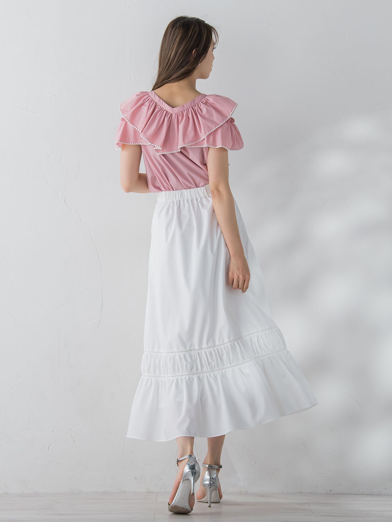 配色刺繍フリルブラウス≪手洗い可能≫