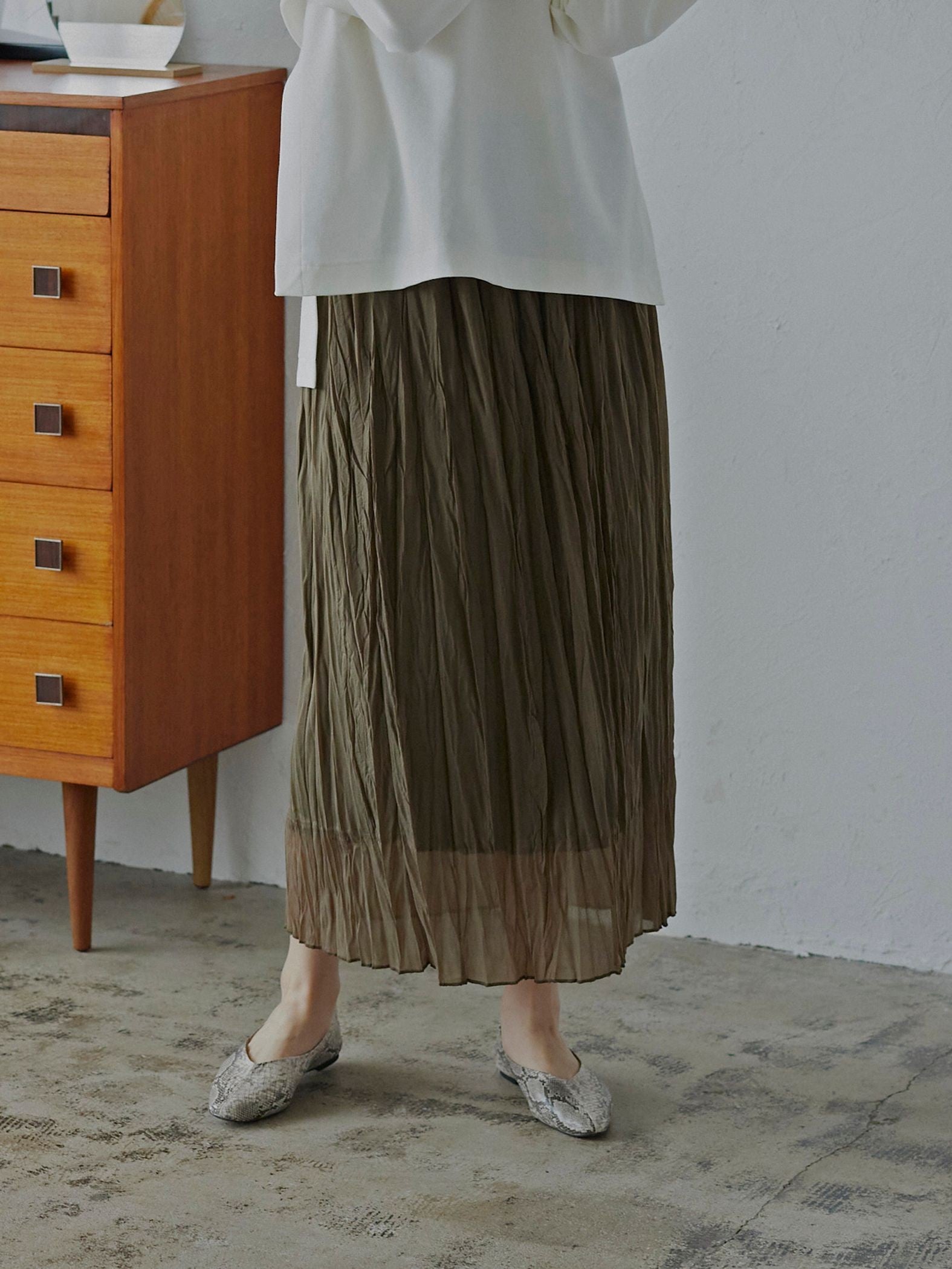 新感覚 軽くて柔らか ポリエステルジャージープリーツスカート