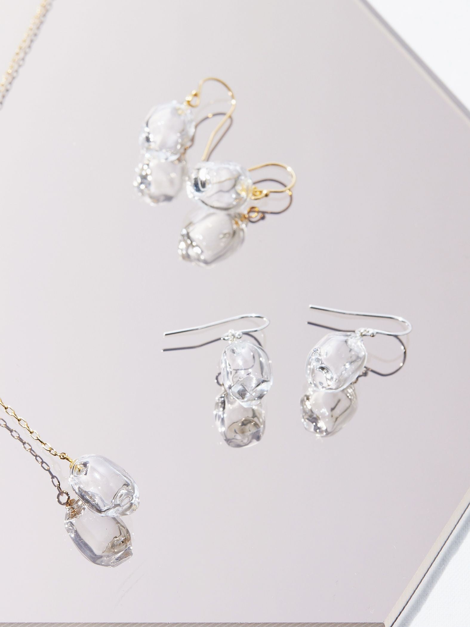 【JLounge限定】《 Sol pierce 》 パフュームガラスピアス
