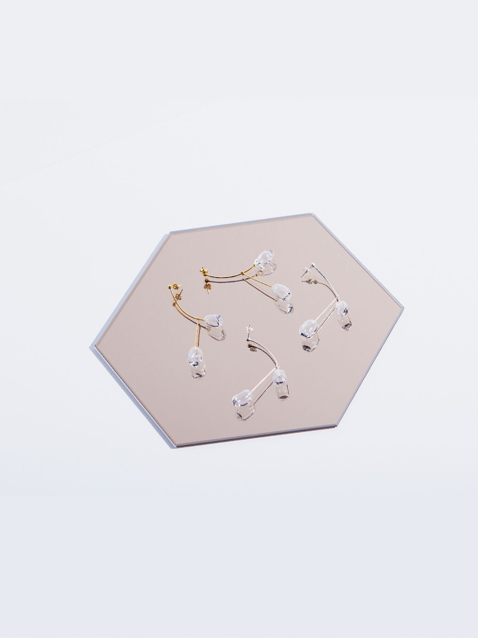 【雑誌掲載 / JLounge限定】《 Damia pierce 》 パフュームガラスピアス