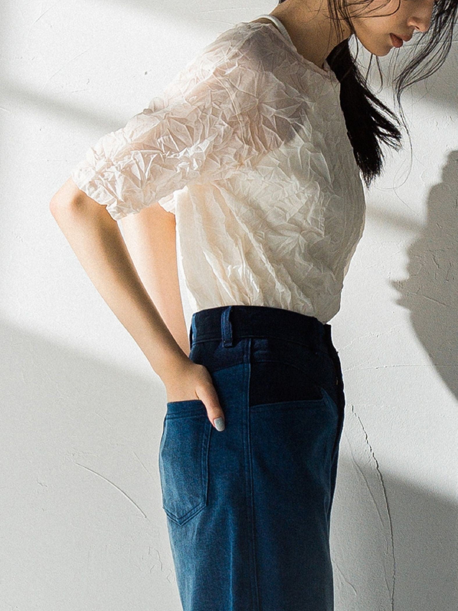 ナチュラルな洗いざらし感 プリーツシアーTシャツ