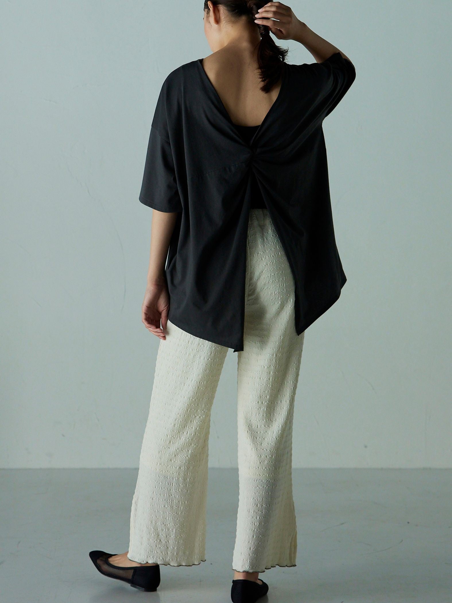 2つの顔が楽しめる 2WAY厚盛ロゴTシャツ ≪PREMIUM COTTON≫