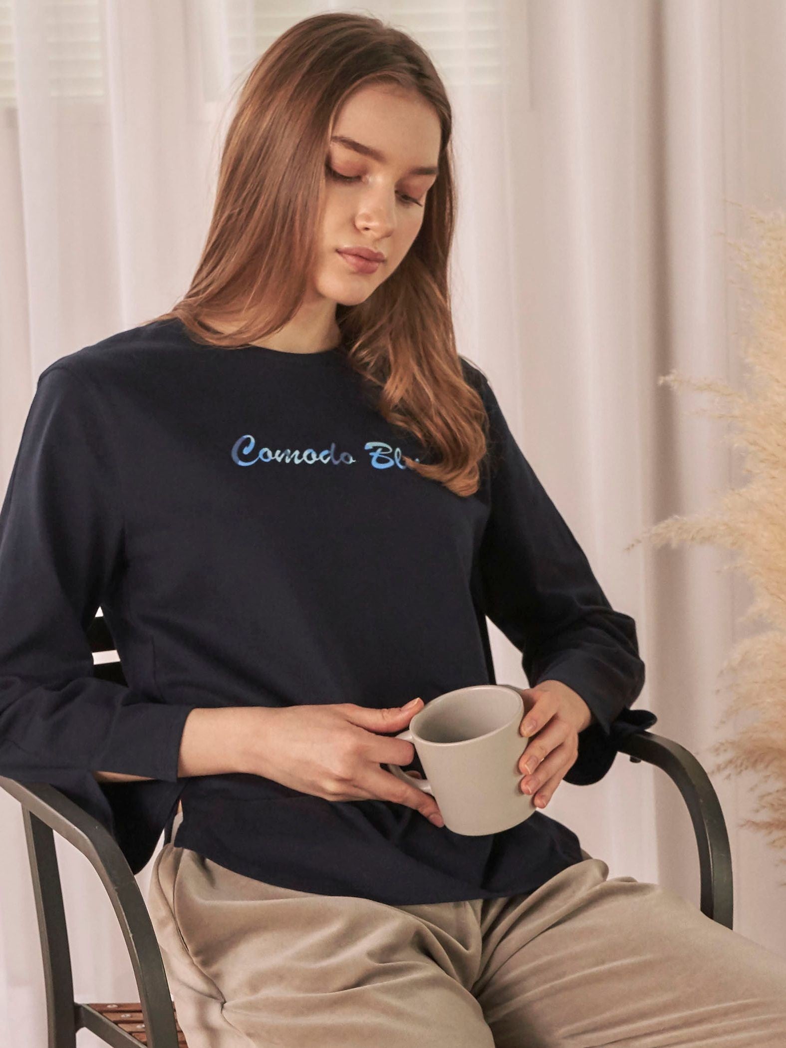 発砲プリントロングTシャツ