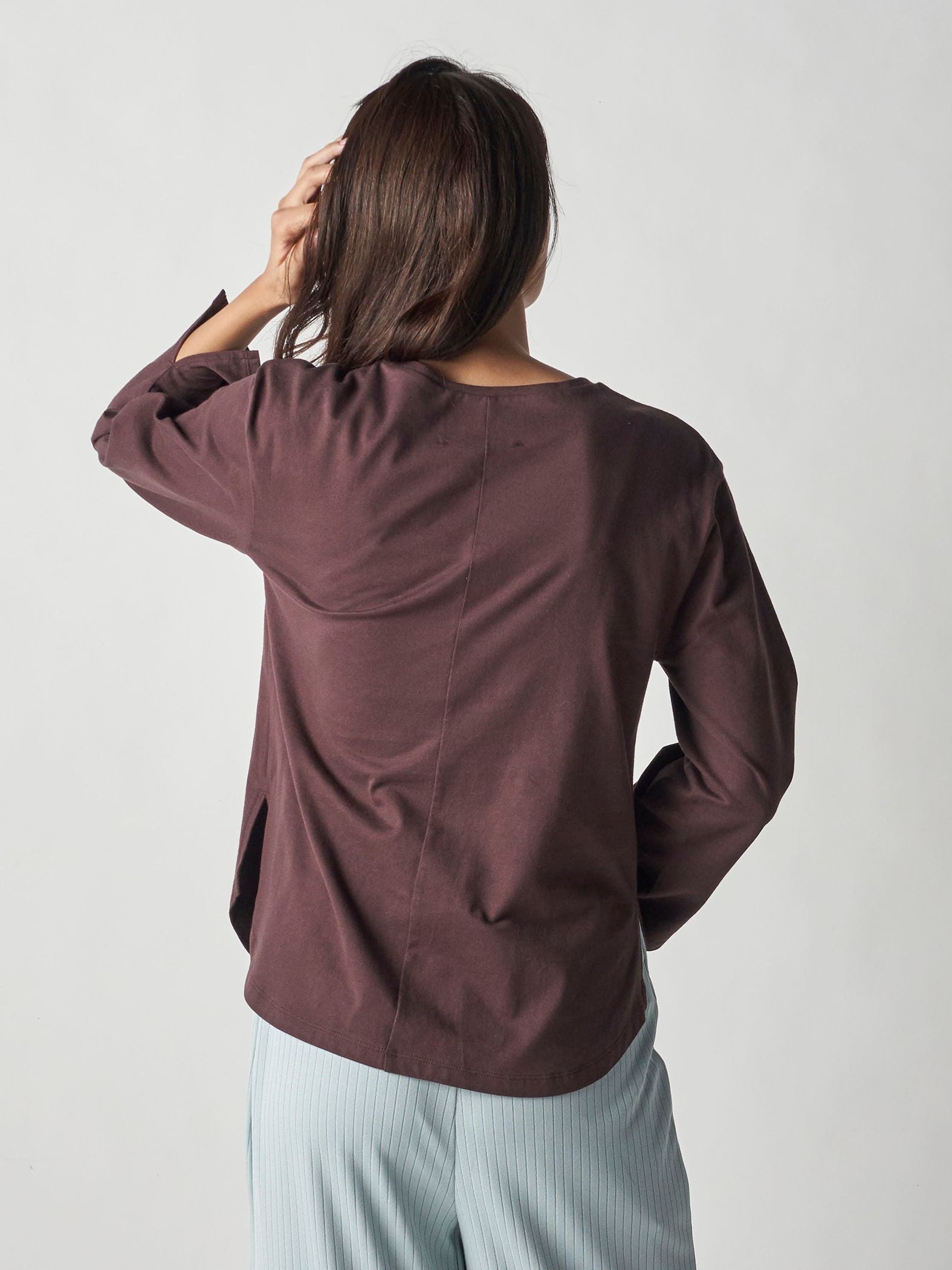 発砲プリントロングTシャツ