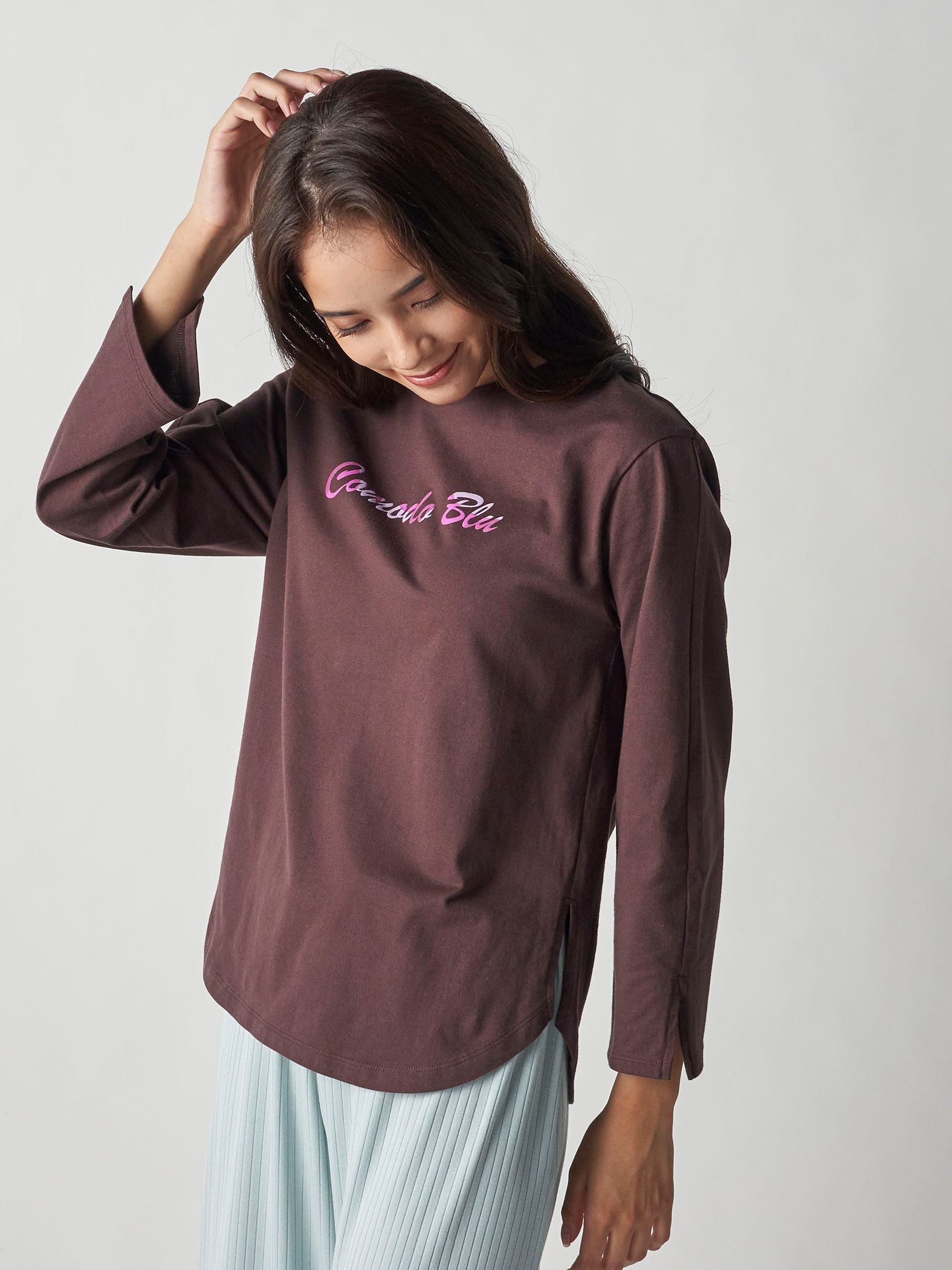 発砲プリントロングTシャツ