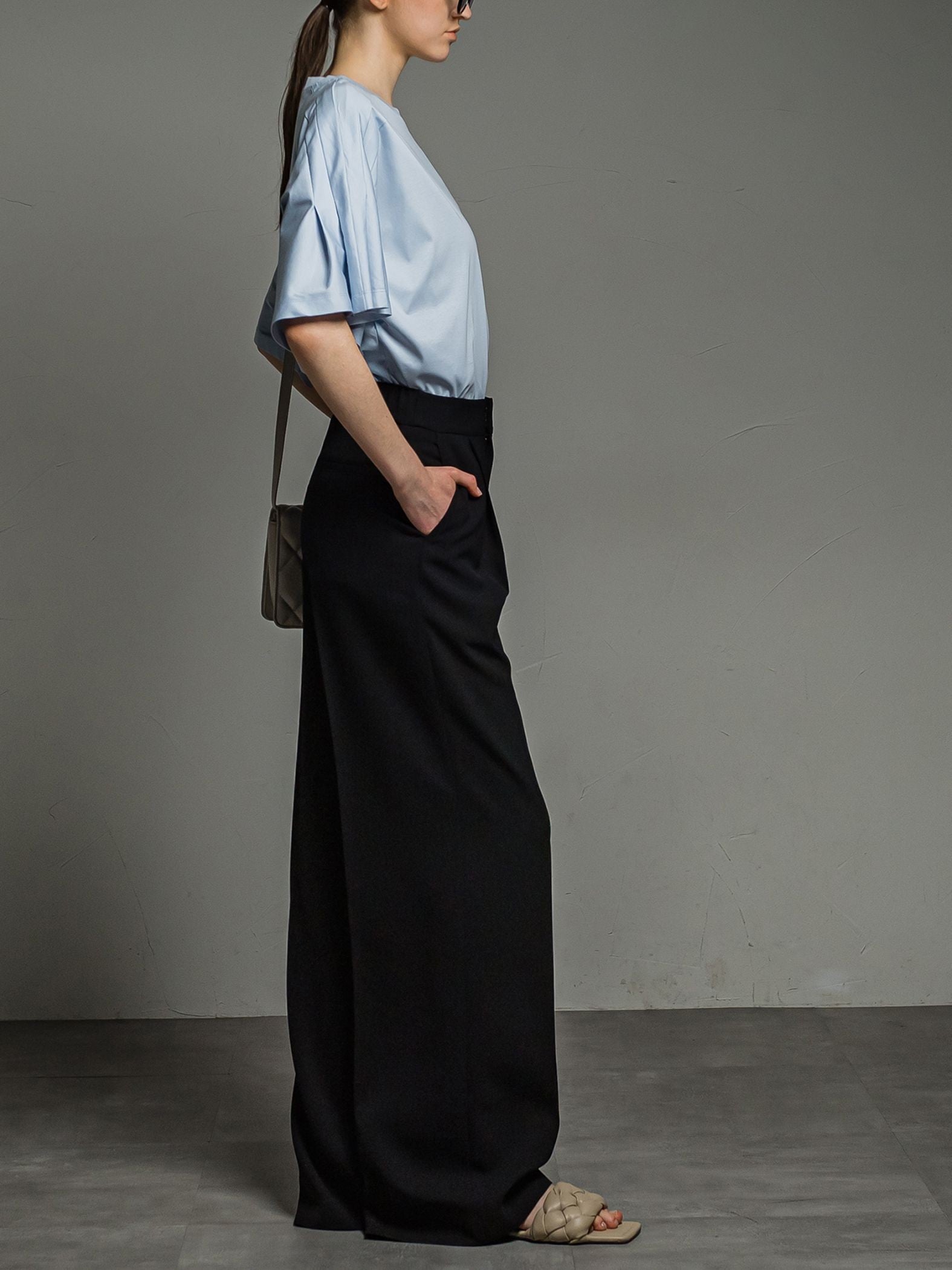 SOPHIA フラワースリーブTOP