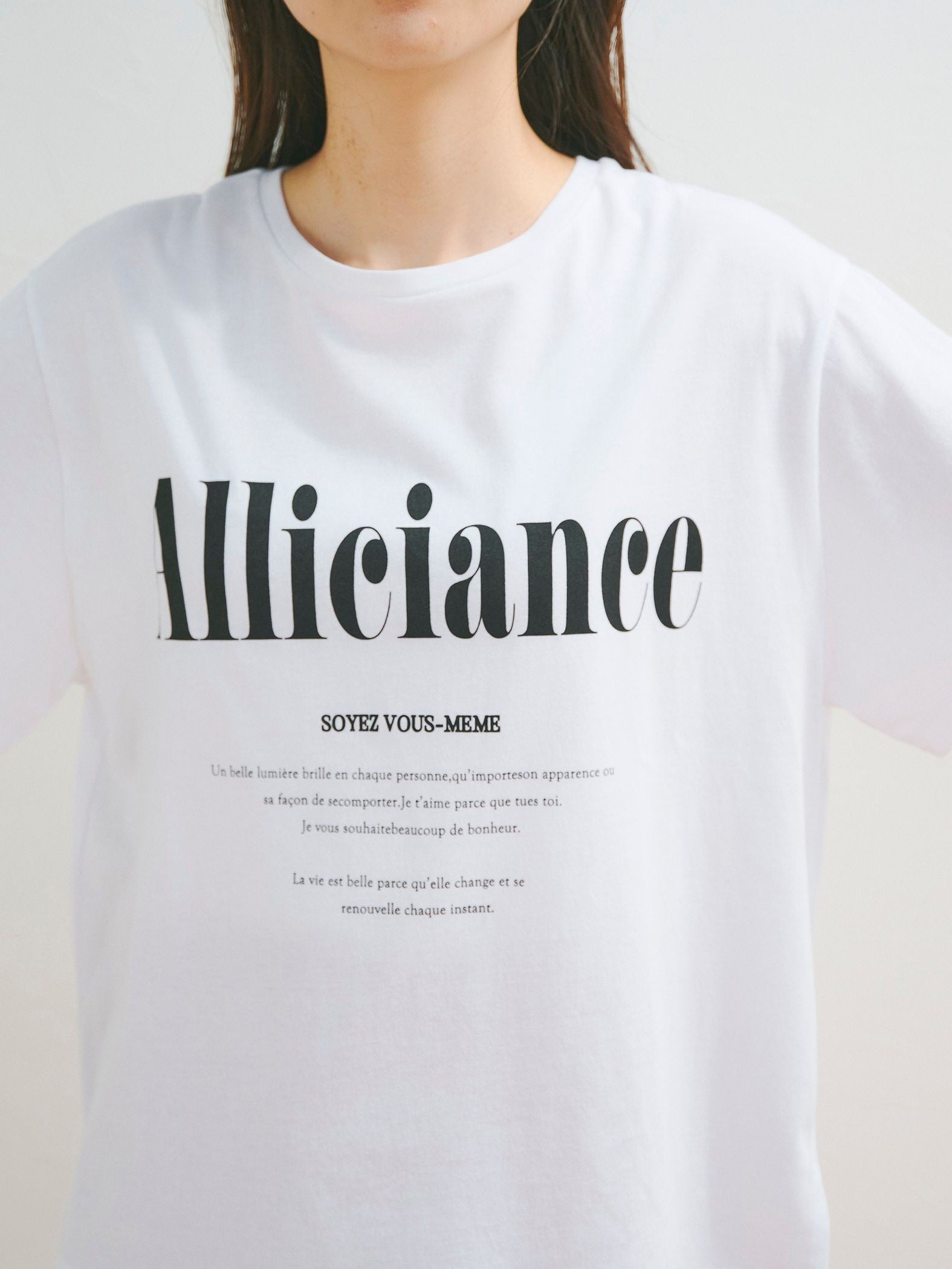 ロゴTシャツ《手洗い可能》