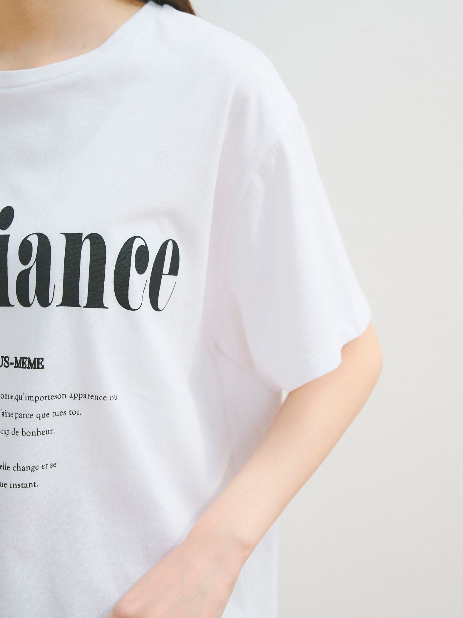 ロゴTシャツ《手洗い可能》