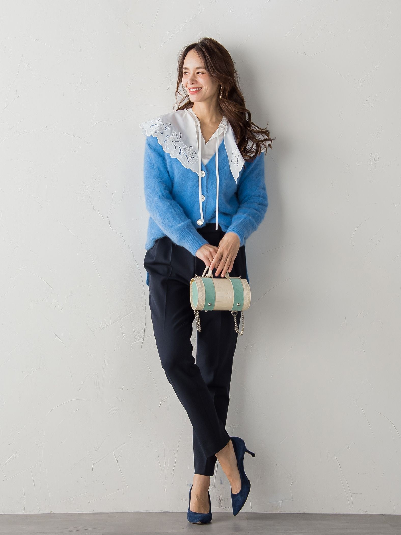 【2WAY】ビック刺繍カラーブラウス≪手洗い可能≫