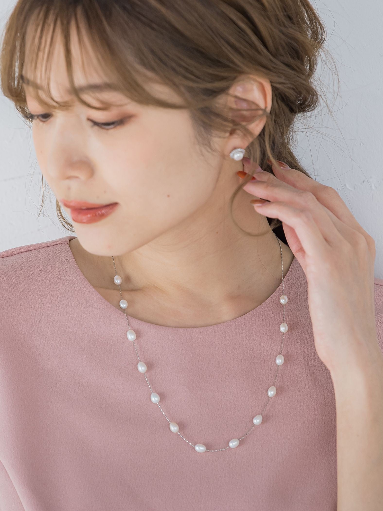 淡水パール付きロングネックレス