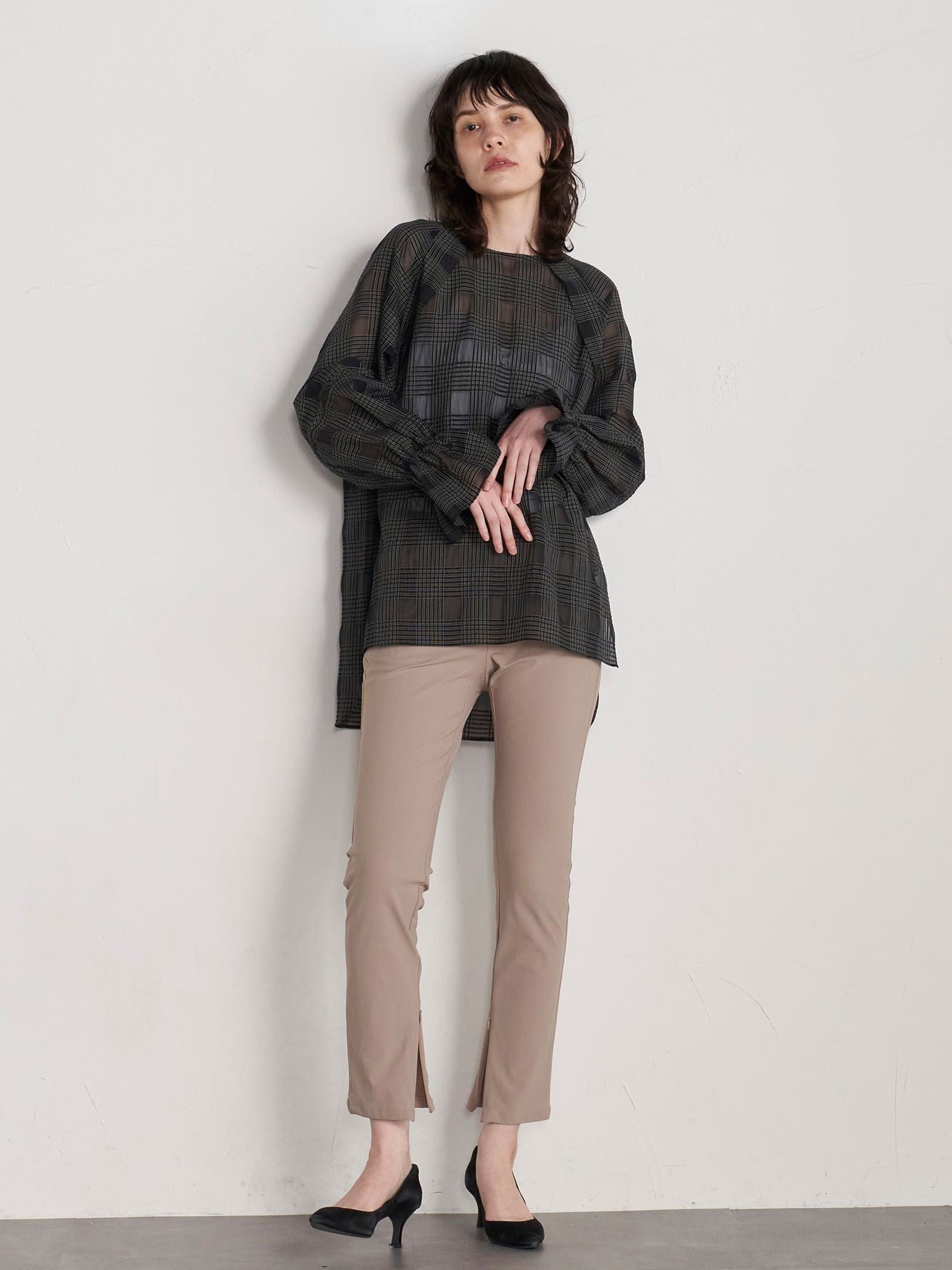 【WEB別注】メリルハイテンションスリットZIPパンツ《洗濯機で洗える》