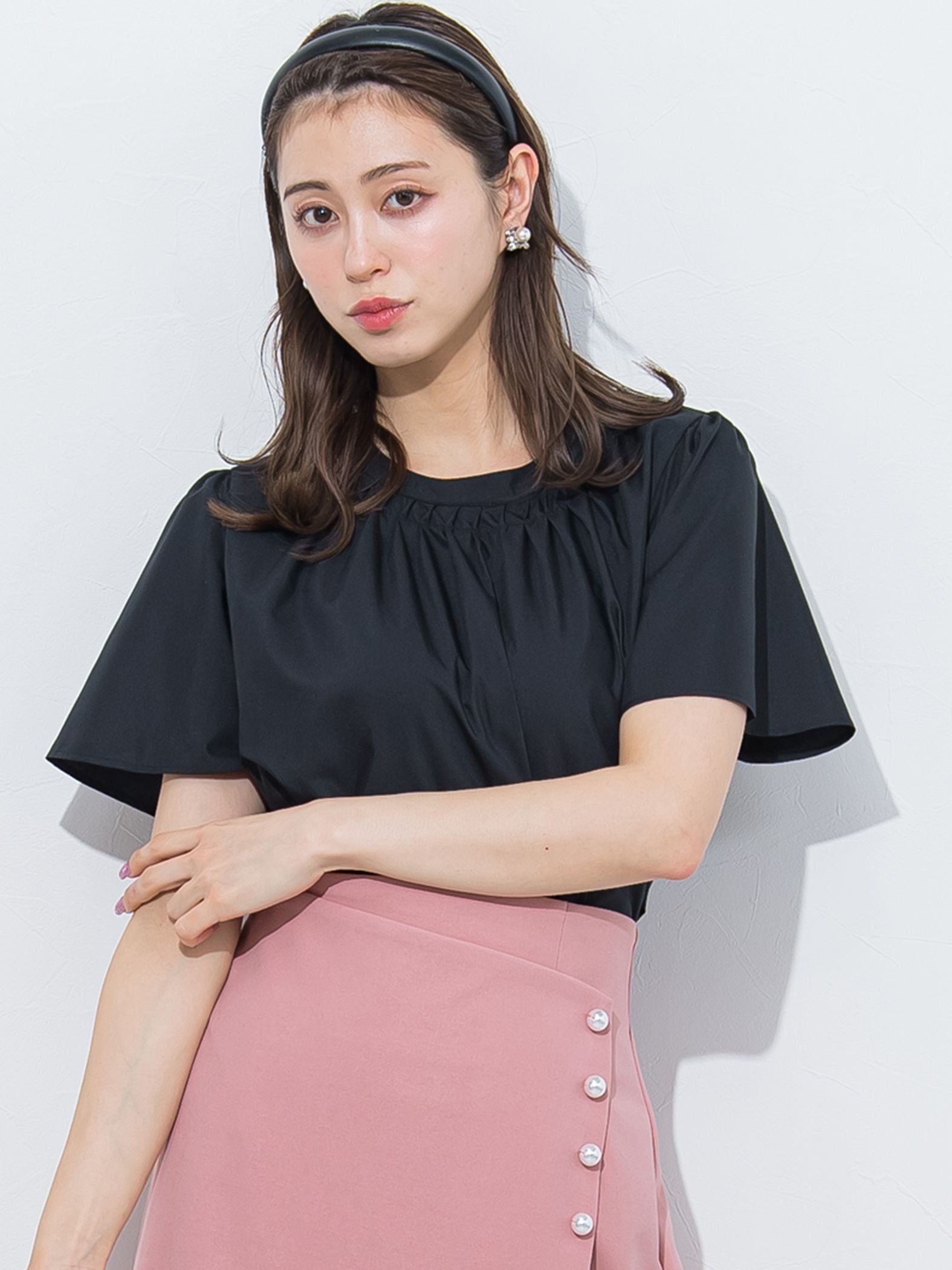 ピンタック半袖ブラウス≪洗濯機で洗える≫
