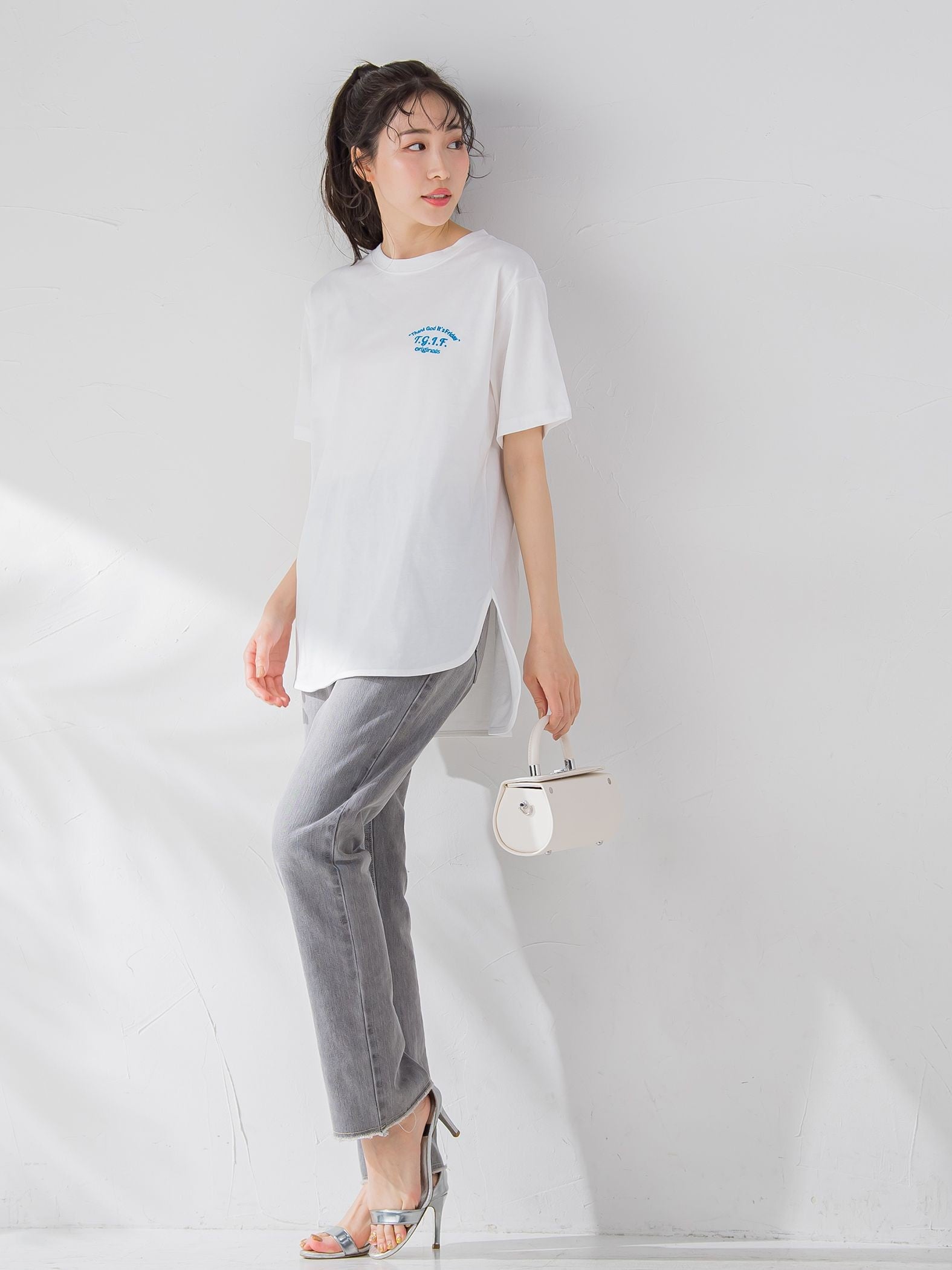 【一枚で決まる大人のTシャツ】ワンポイント刺繍Tシャツ《洗濯機で洗える》