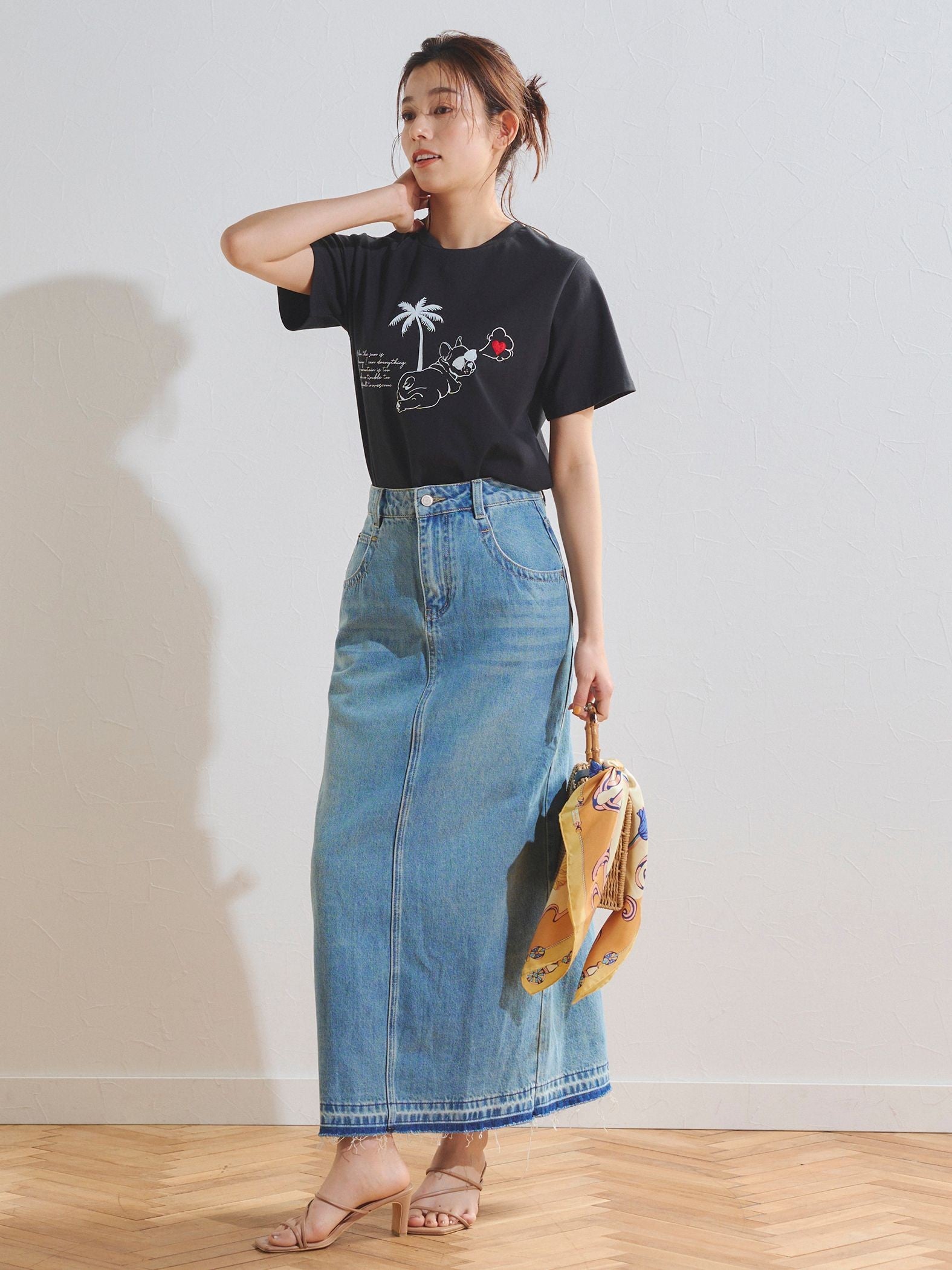 ブルドックTシャツ