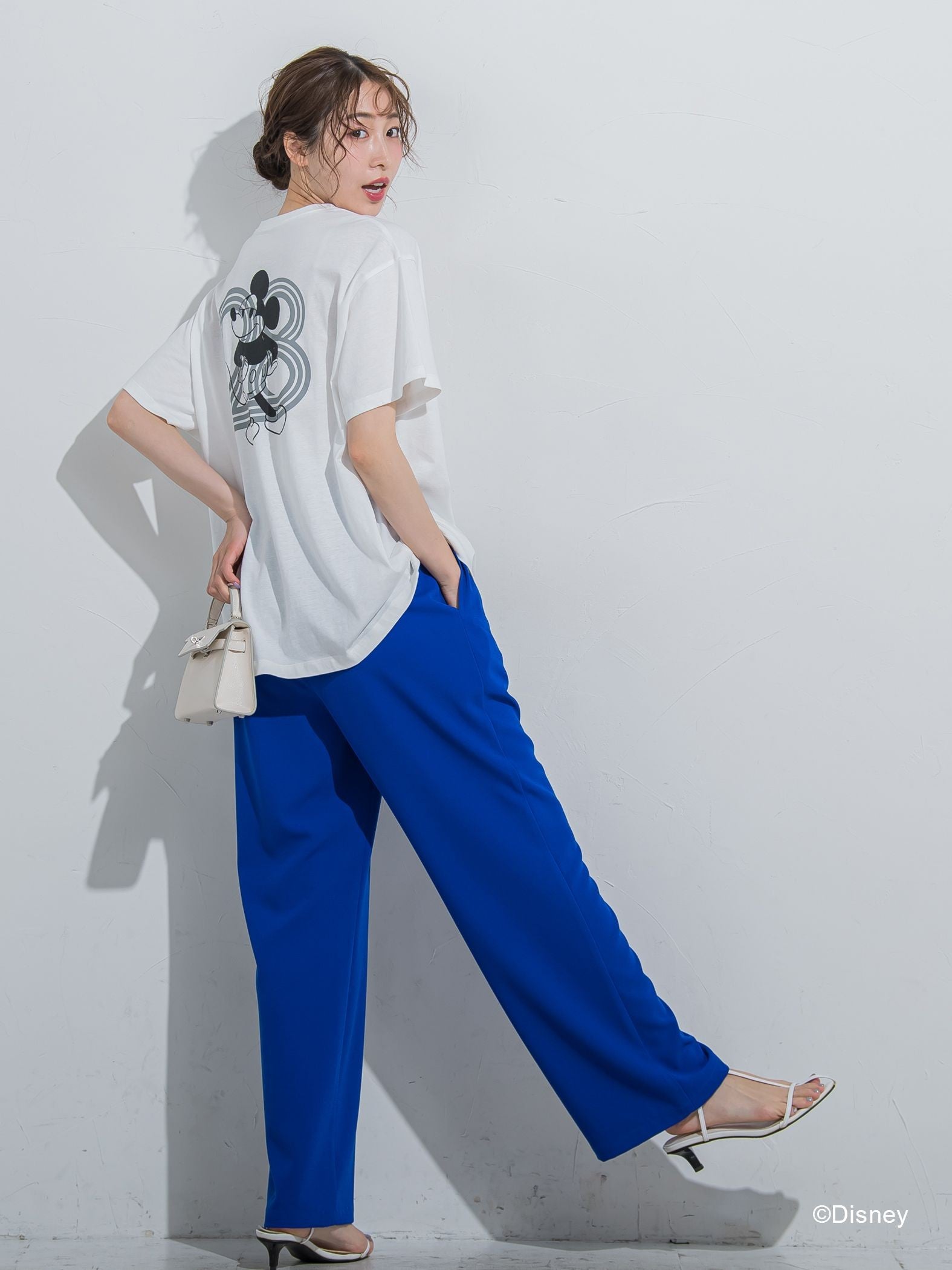 【DISNEY/ディズニー ミッキーマウス】MICKEYオーバーサイズバックプリントTシャツ《洗濯機で洗える》