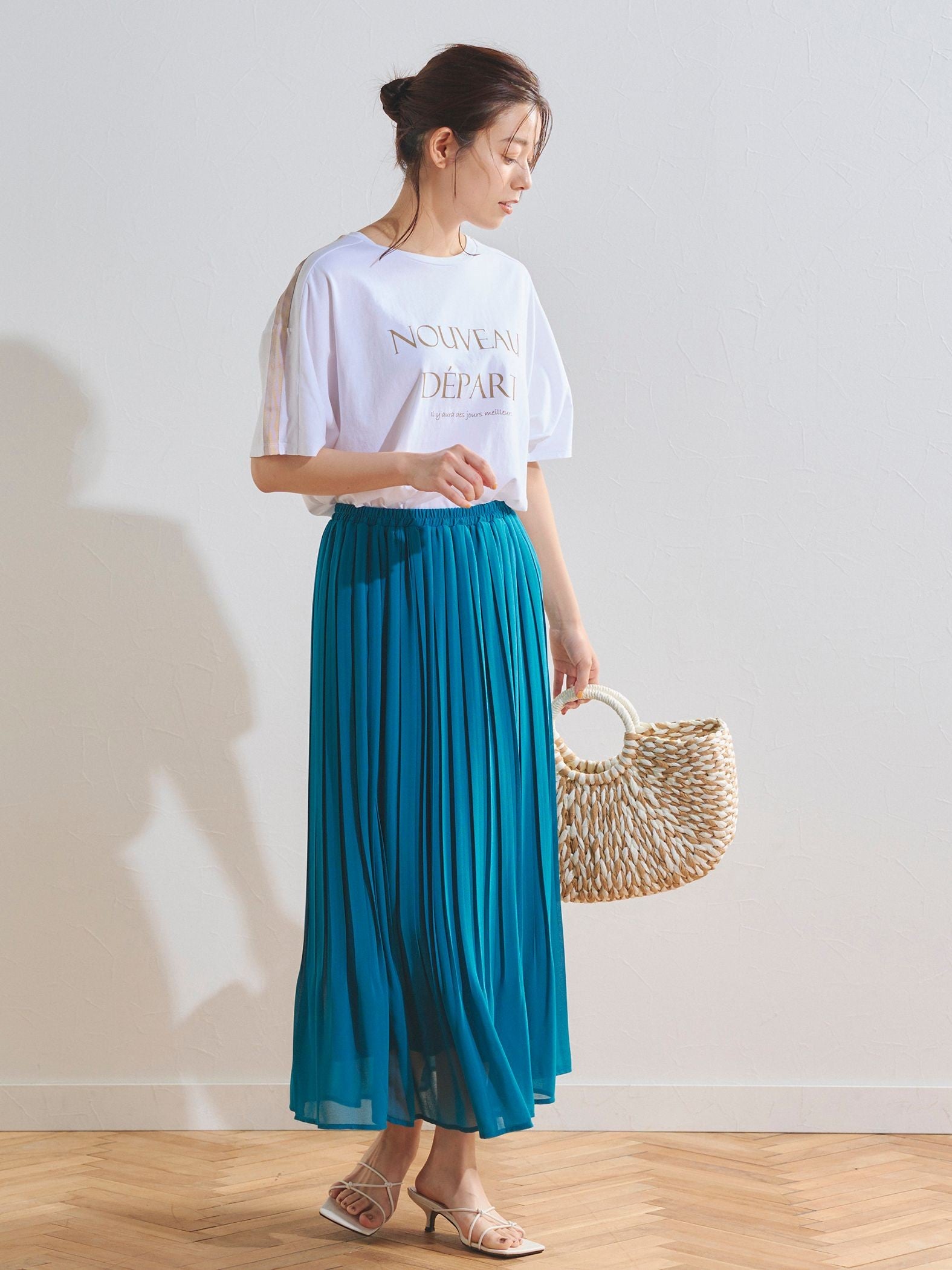 袖ラインロゴTシャツ