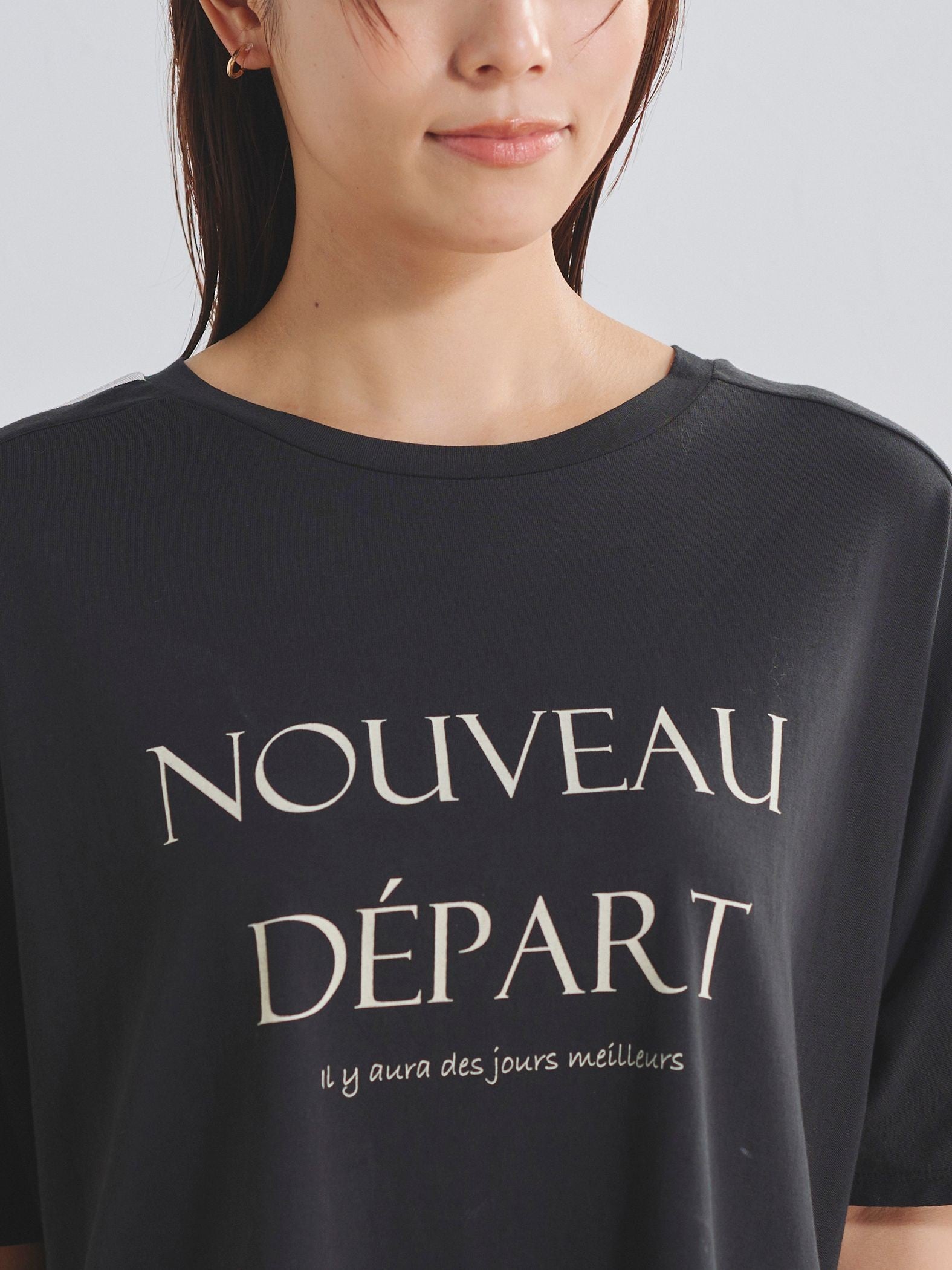 袖ラインロゴTシャツ