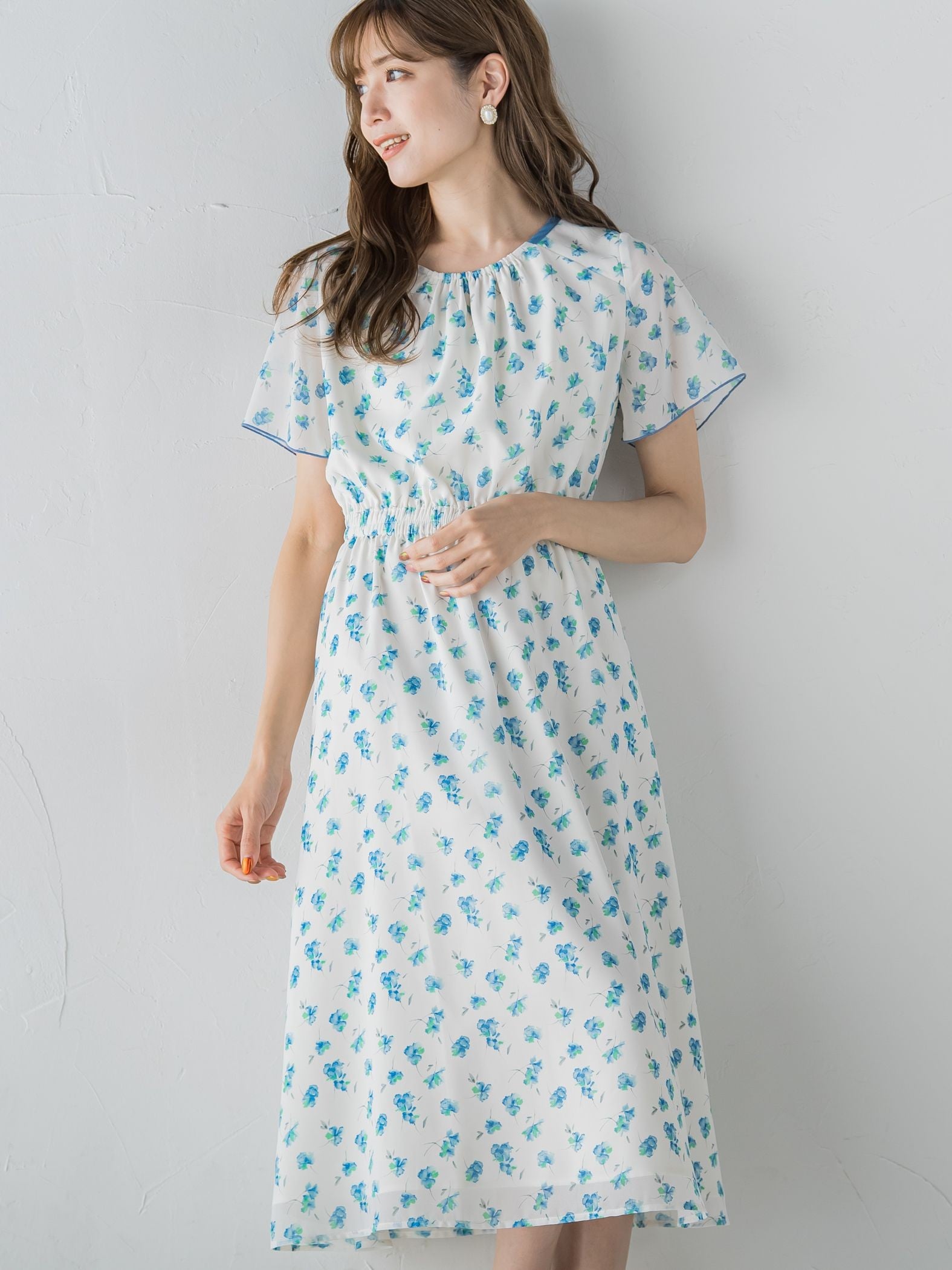 小花柄シアーワンピース ≪洗濯機で洗える≫
