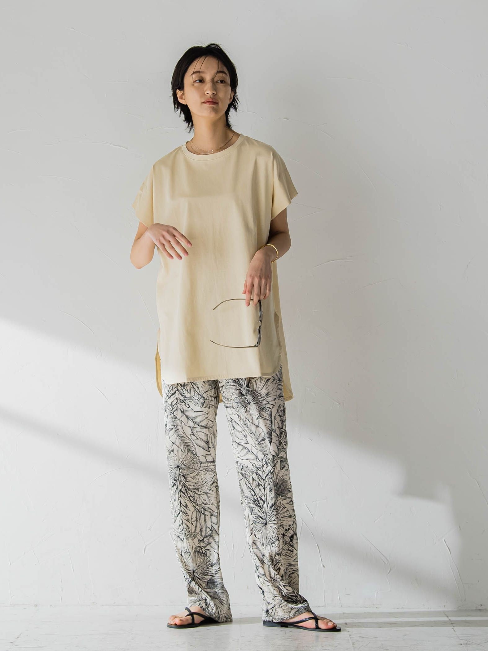 無地タックTシャツ≪洗濯機で洗える≫