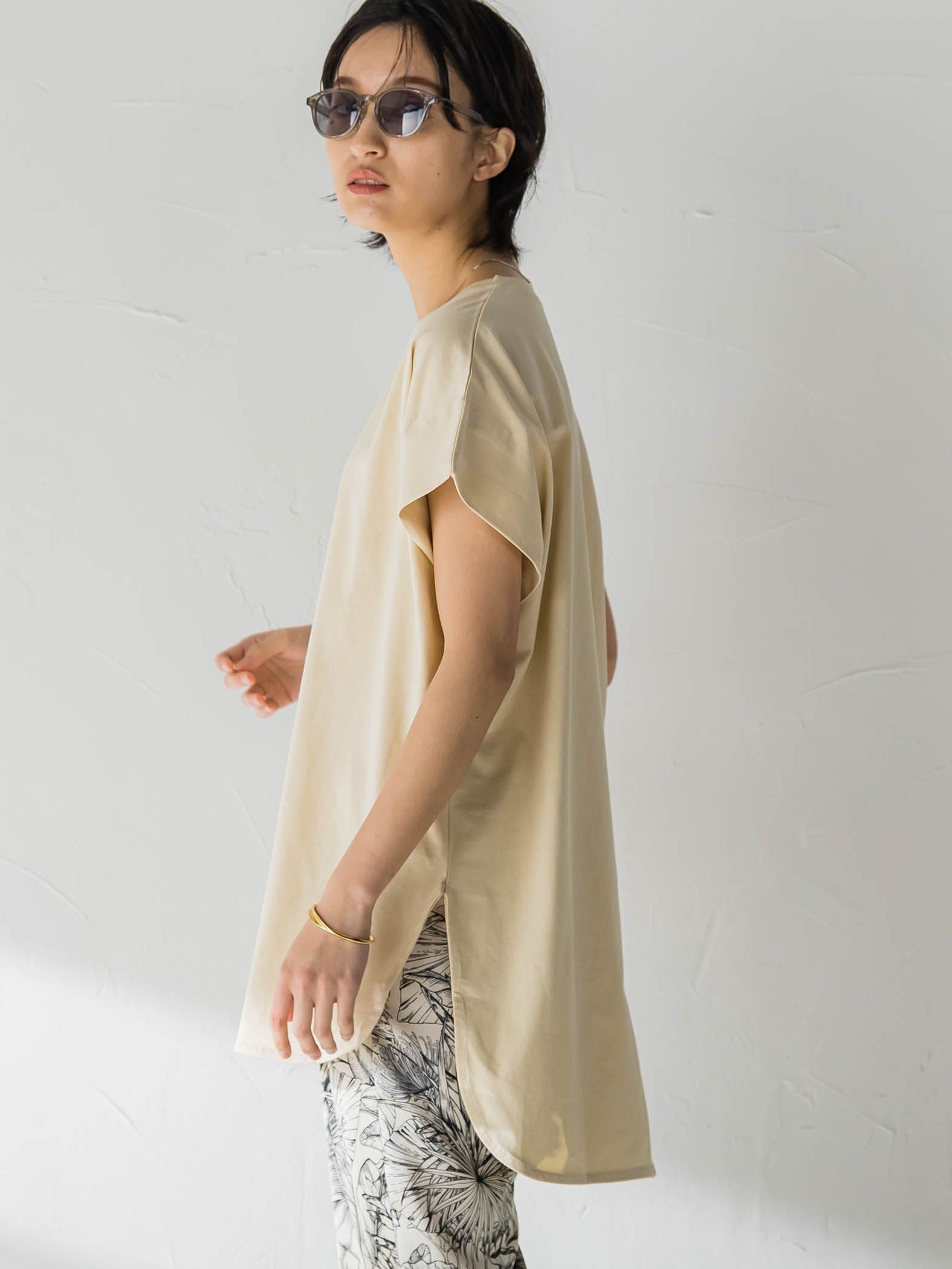 無地タックTシャツ≪洗濯機で洗える≫