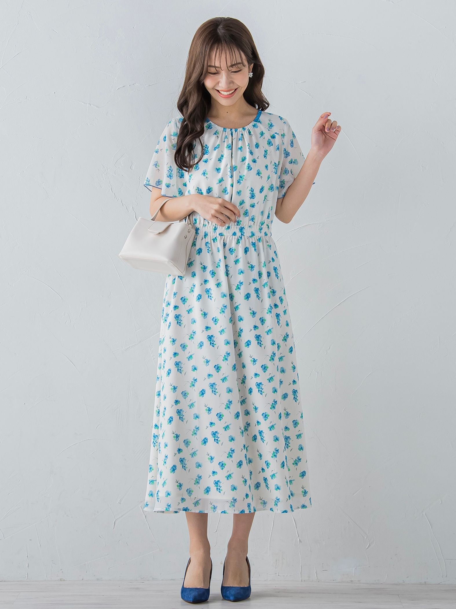 小花柄シアーワンピース ≪洗濯機で洗える≫