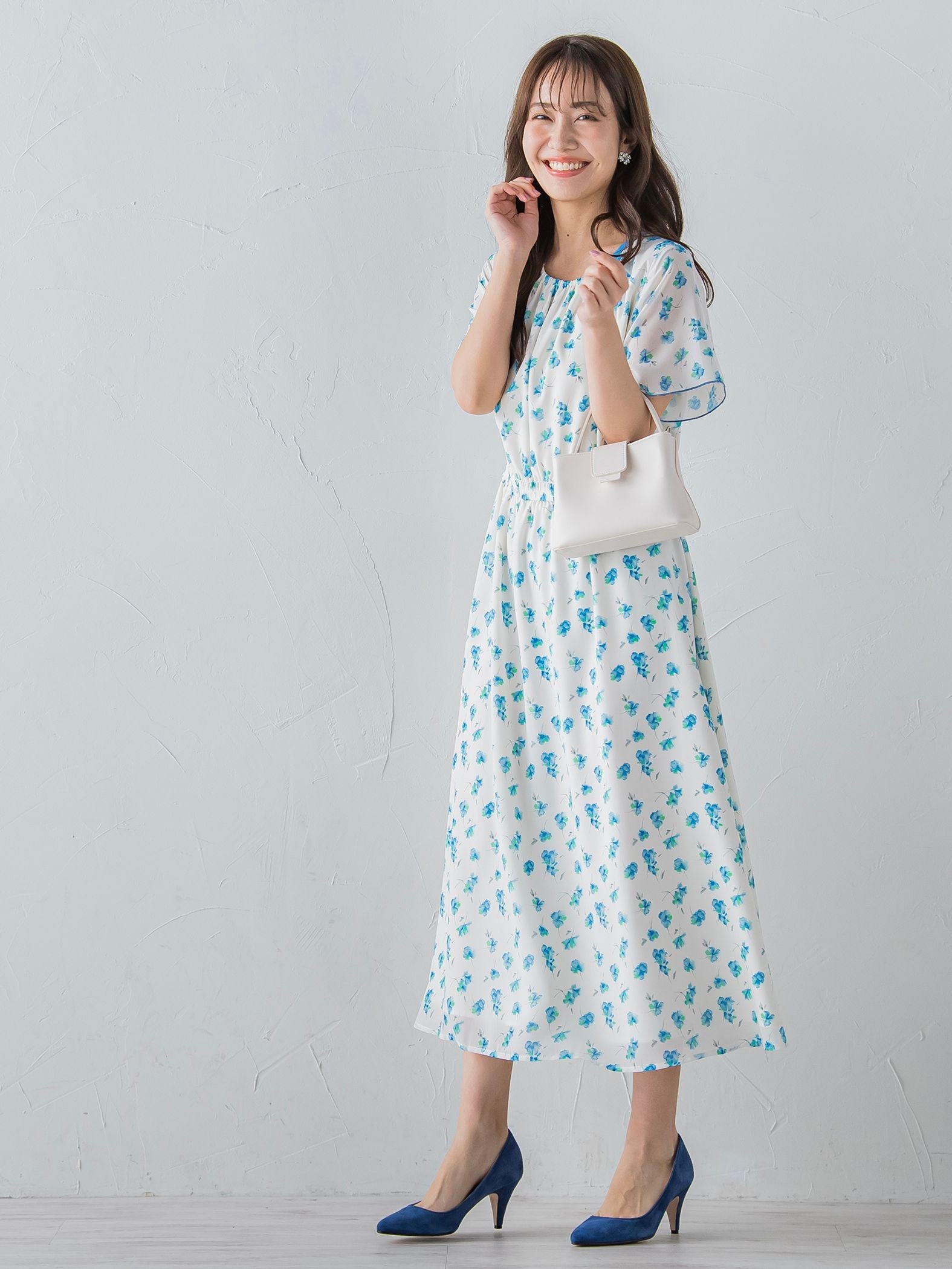 小花柄シアーワンピース ≪洗濯機で洗える≫