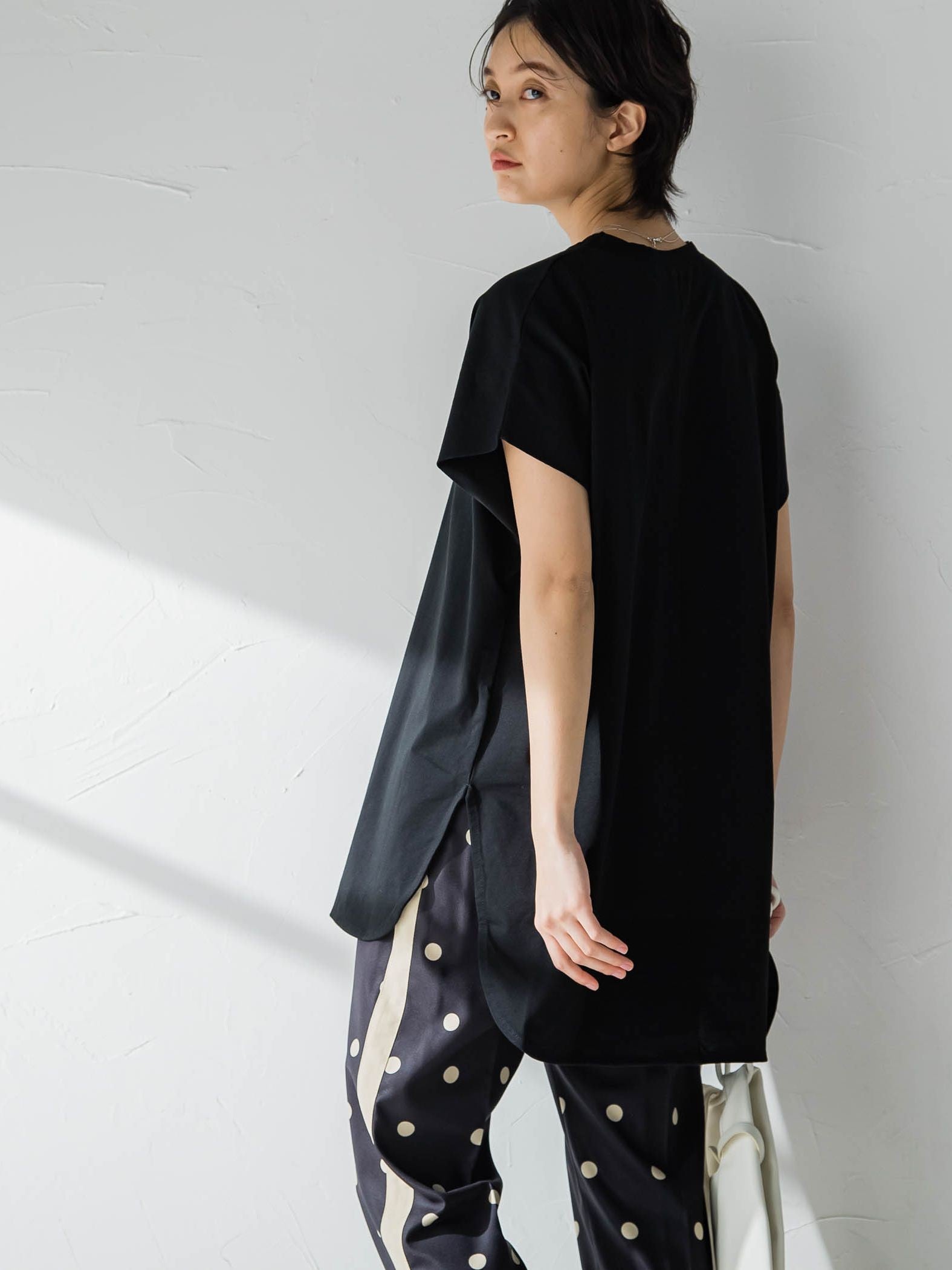 無地タックTシャツ≪洗濯機で洗える≫