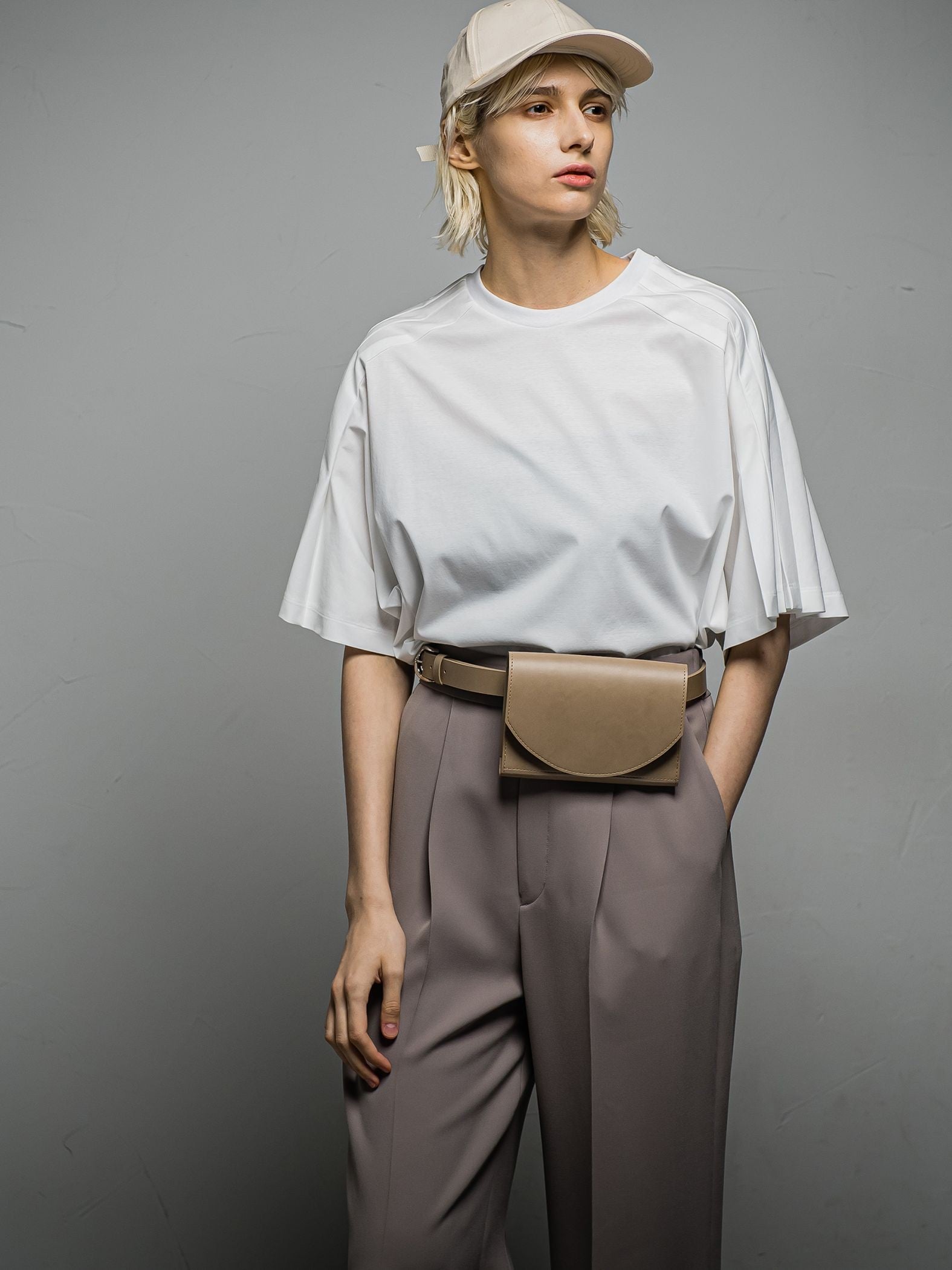 SOPHIA フラワースリーブTOP