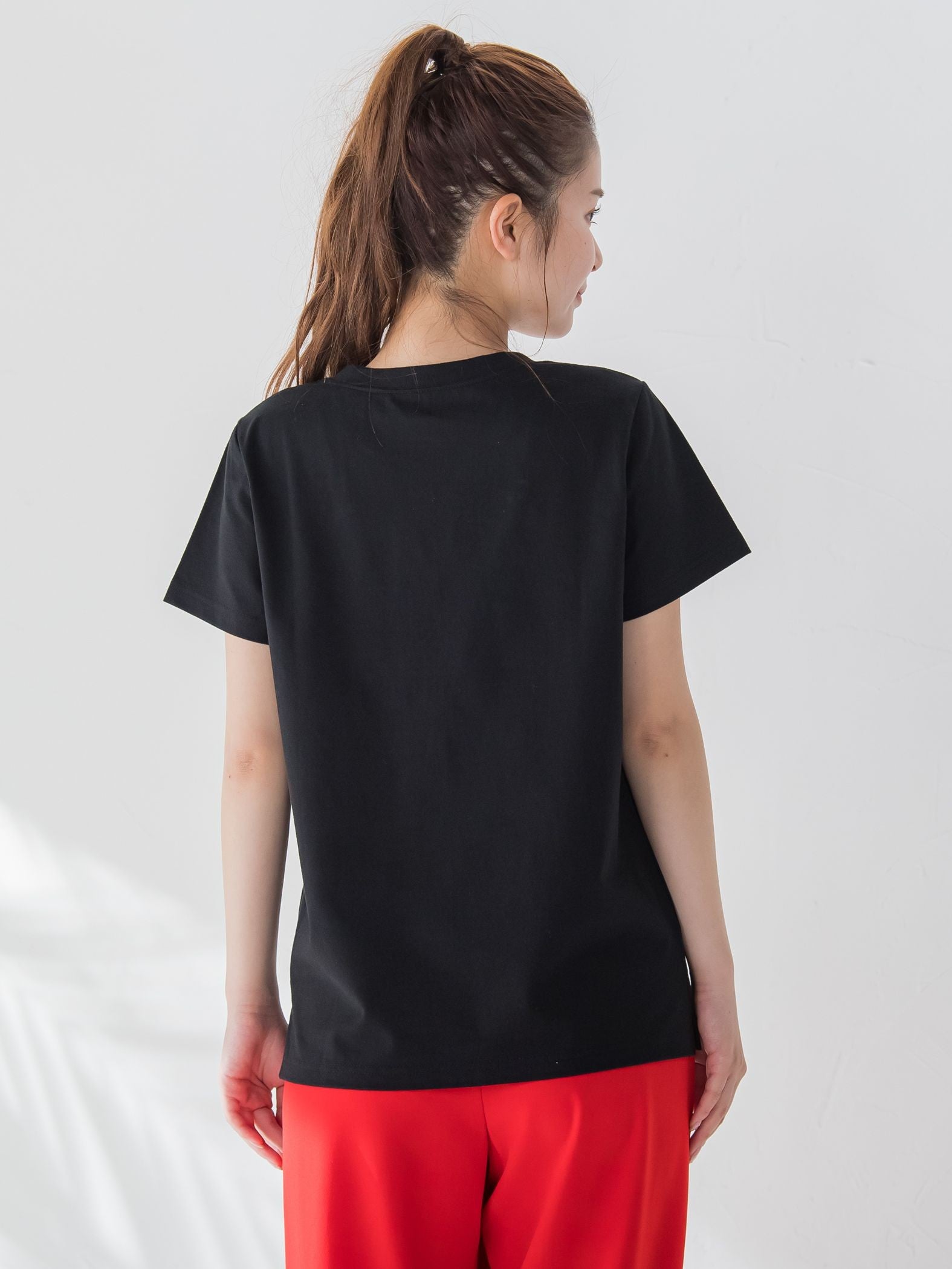 【大人も取り入れやすい1枚】ロゴTシャツ《洗濯機で洗える》