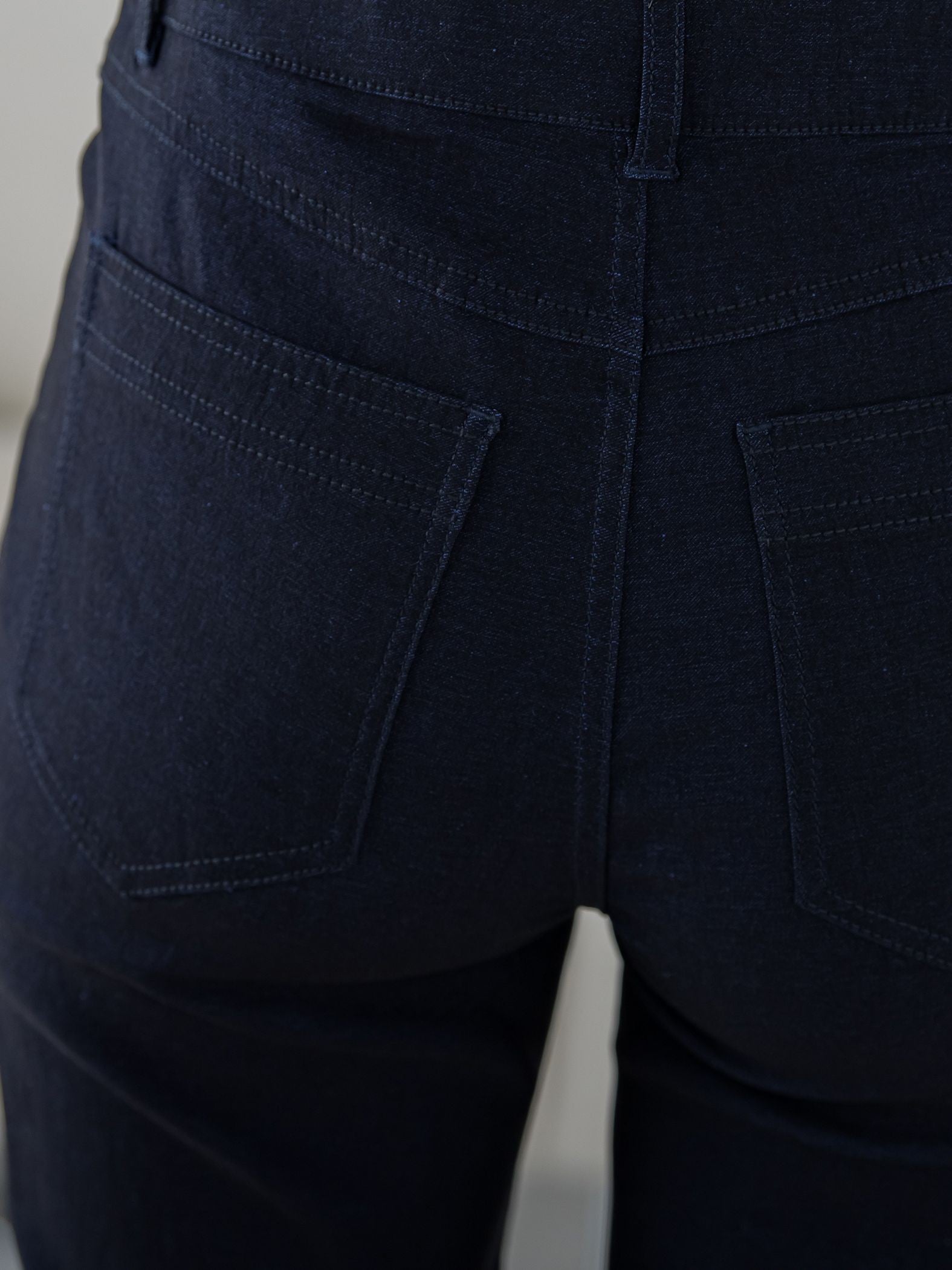【スーパーストレッチが病みつきになる】ハイテンションパンツ《洗濯機で洗える》