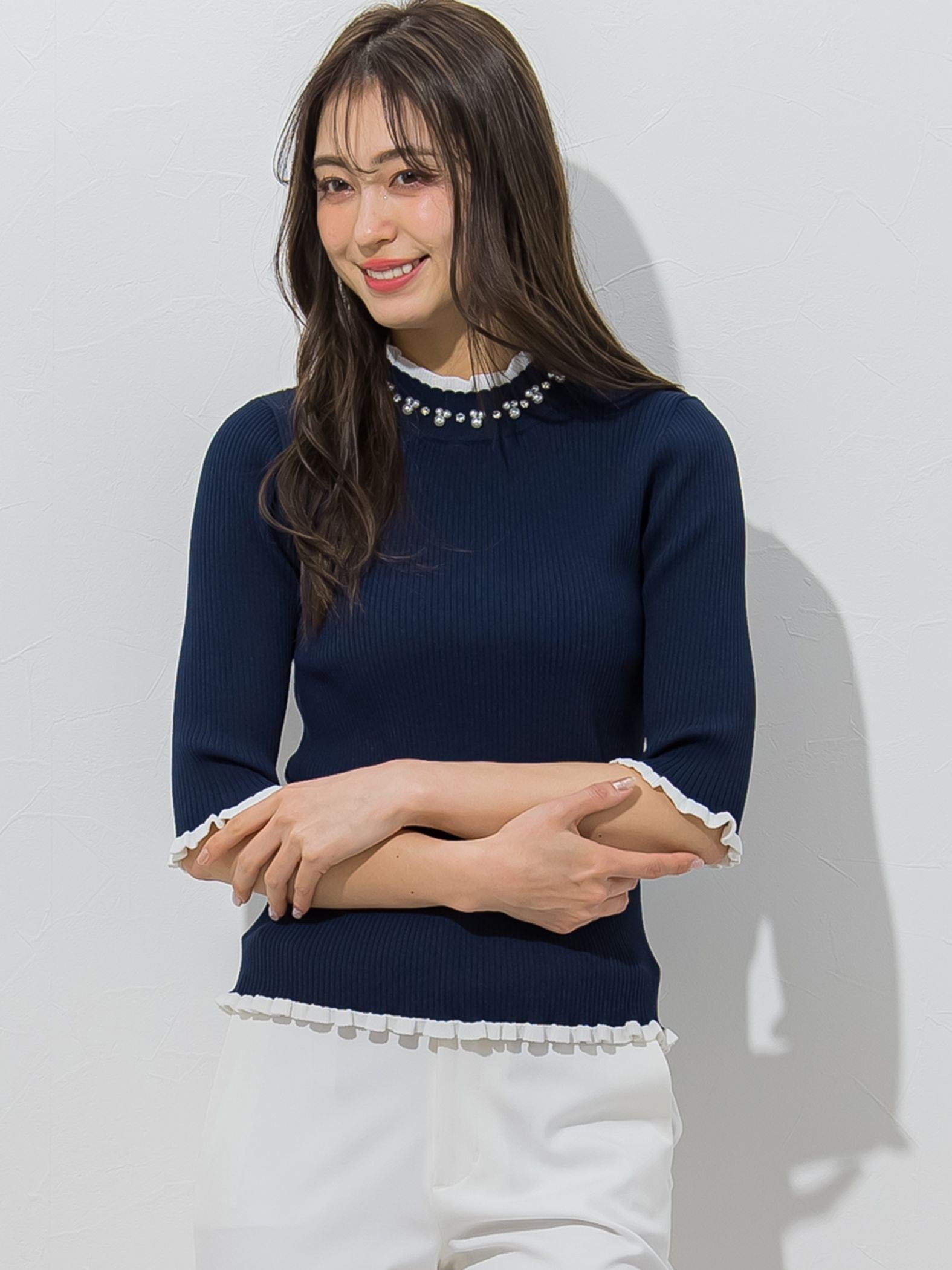 【大きいサイズ】ビジューフリルニット《手洗い可能/接触冷感》