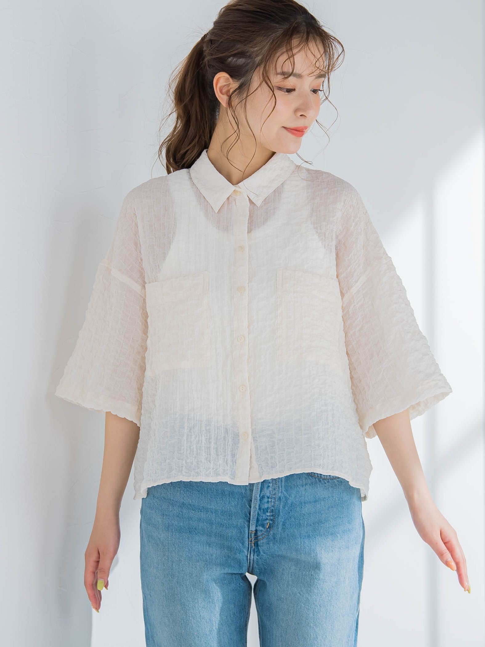 【ぽこぽこと立体的な素材感がかわいい】ショート丈リネンライクシャツ《手洗い可能》