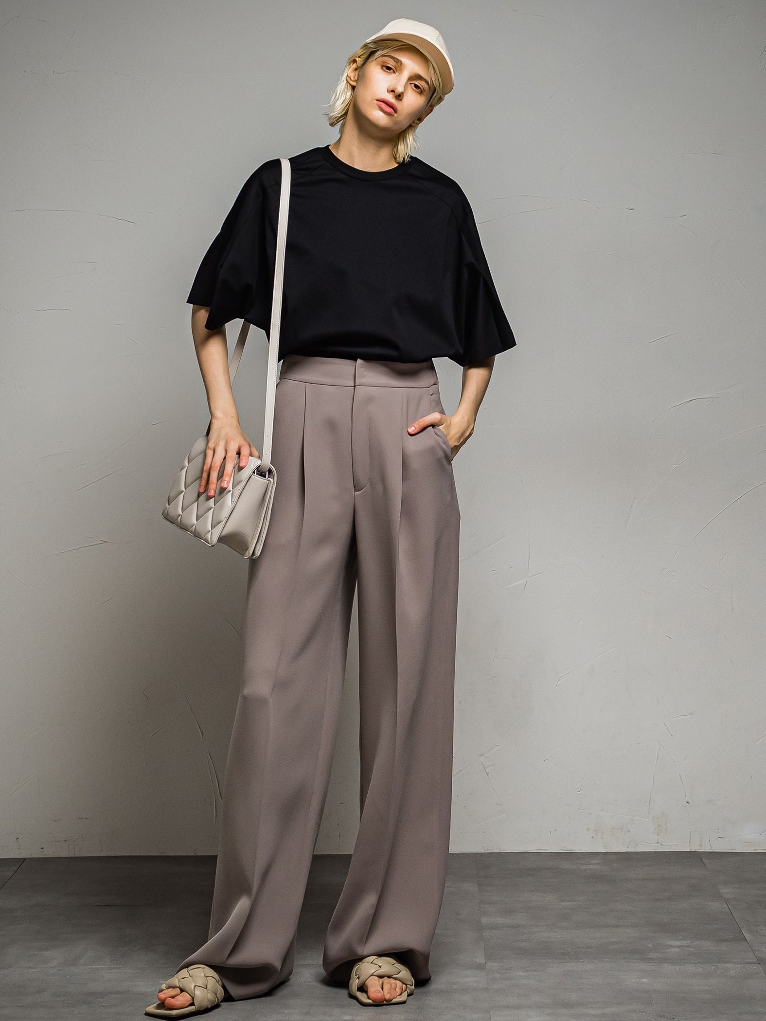 SOPHIA フラワースリーブTOP