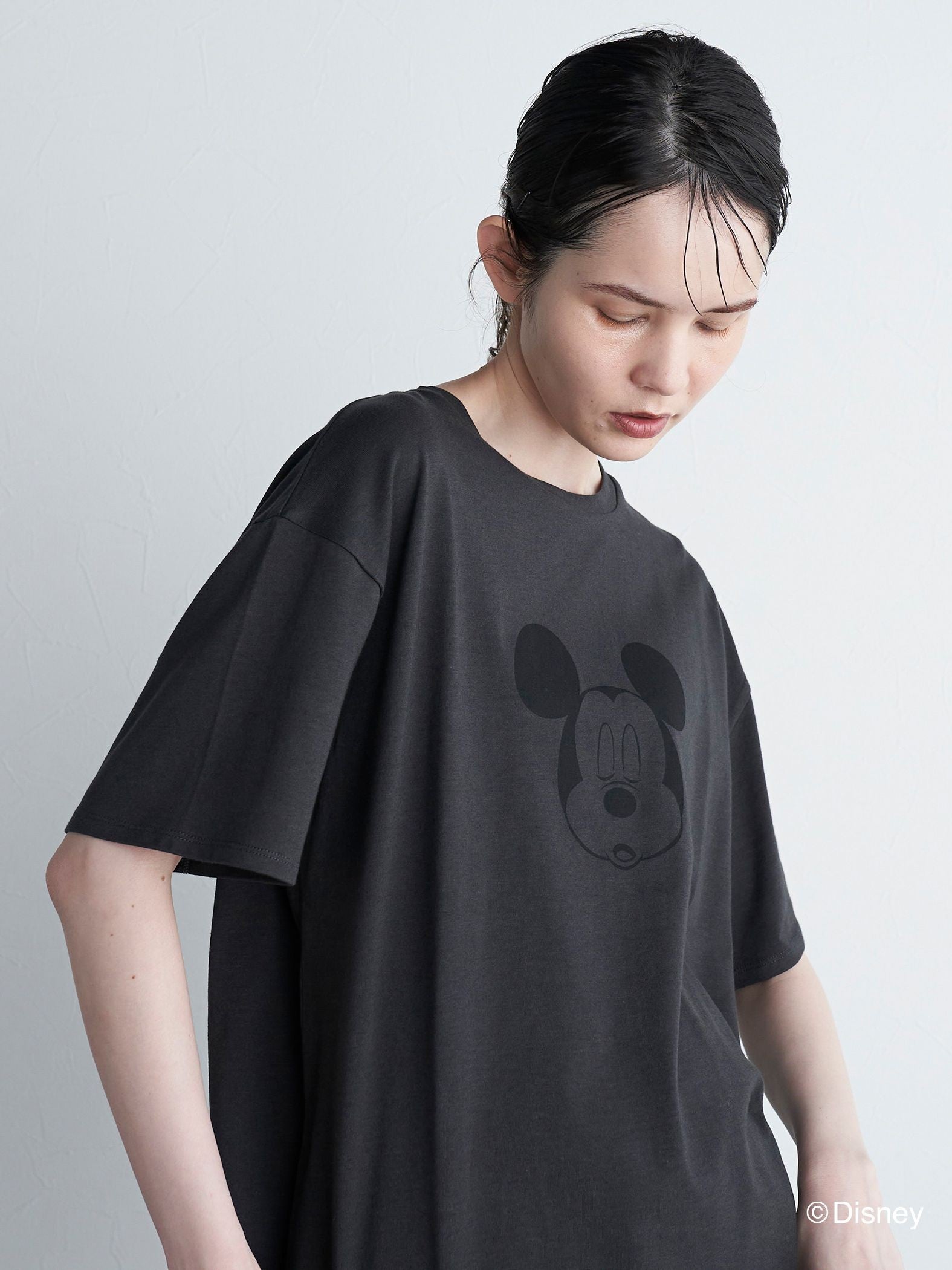 【BIOGRACE】ミッキーマウスTシャツ≪クローズアイ/洗濯機で洗える≫