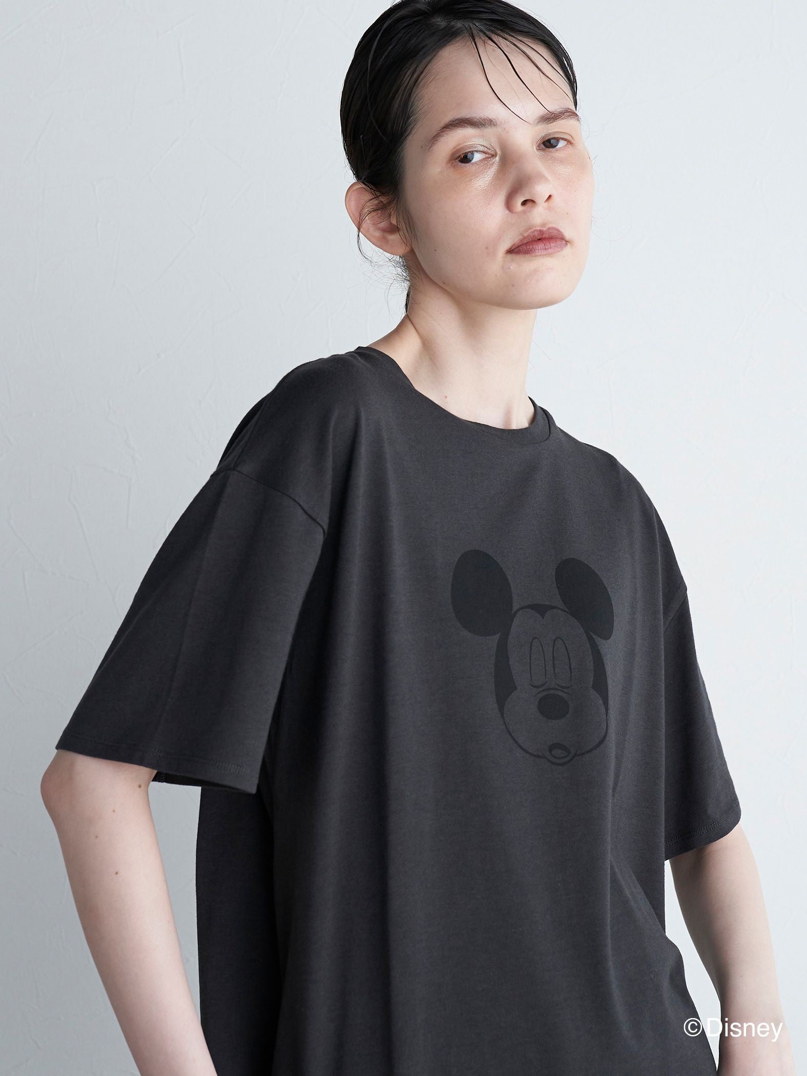 【BIOGRACE】ミッキーマウスTシャツ≪クローズアイ/洗濯機で洗える≫