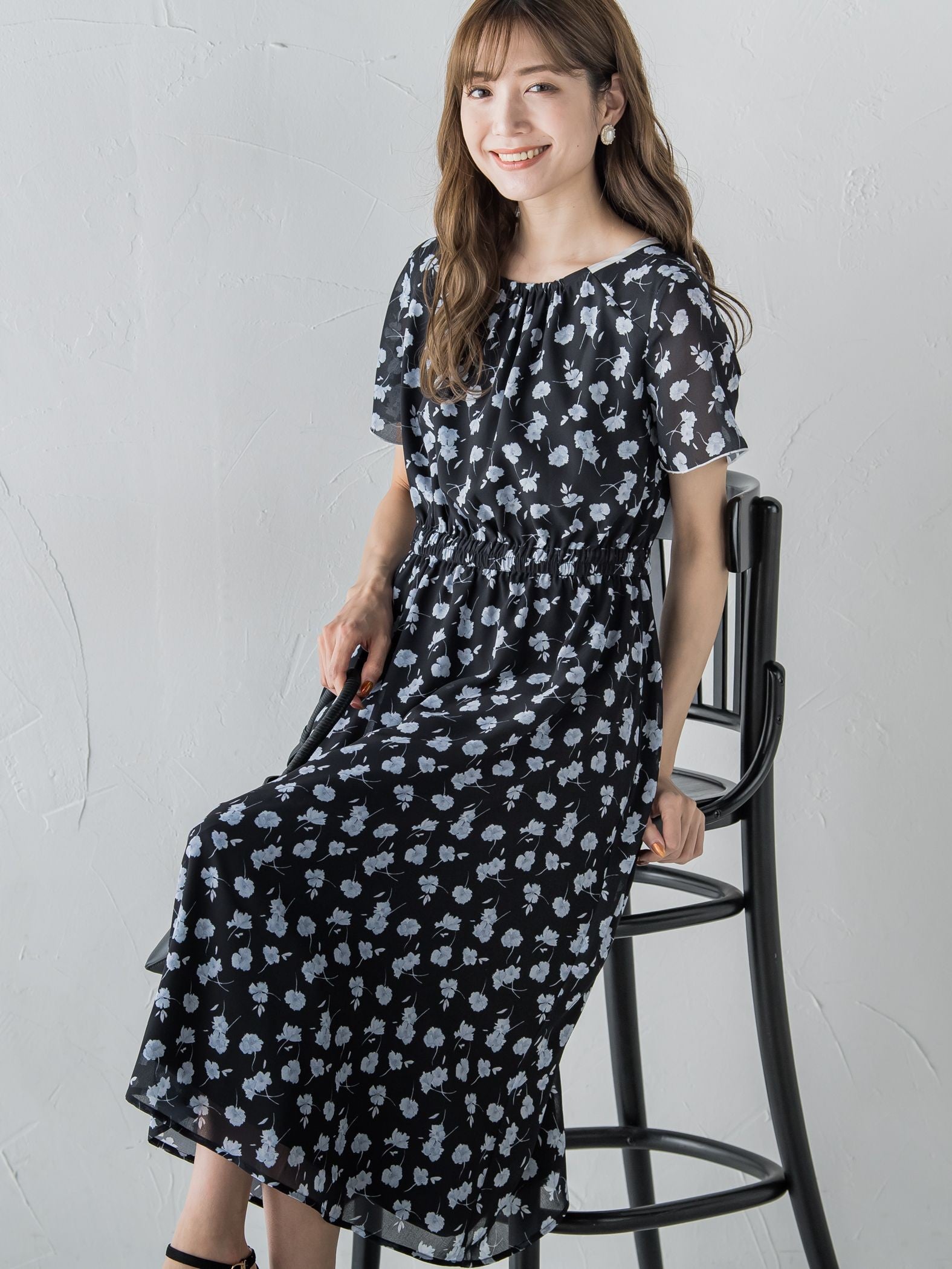 小花柄シアーワンピース ≪洗濯機で洗える≫