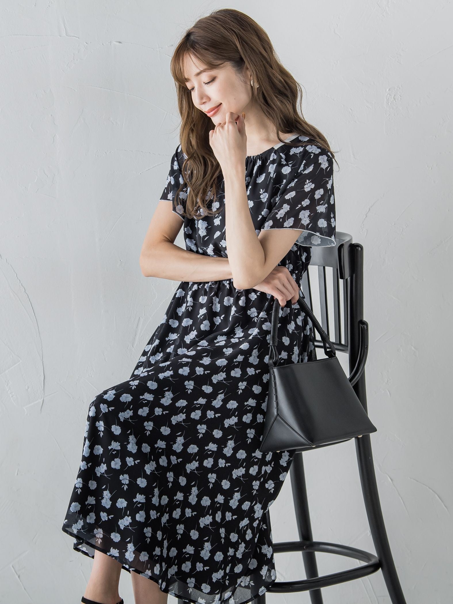 小花柄シアーワンピース ≪洗濯機で洗える≫