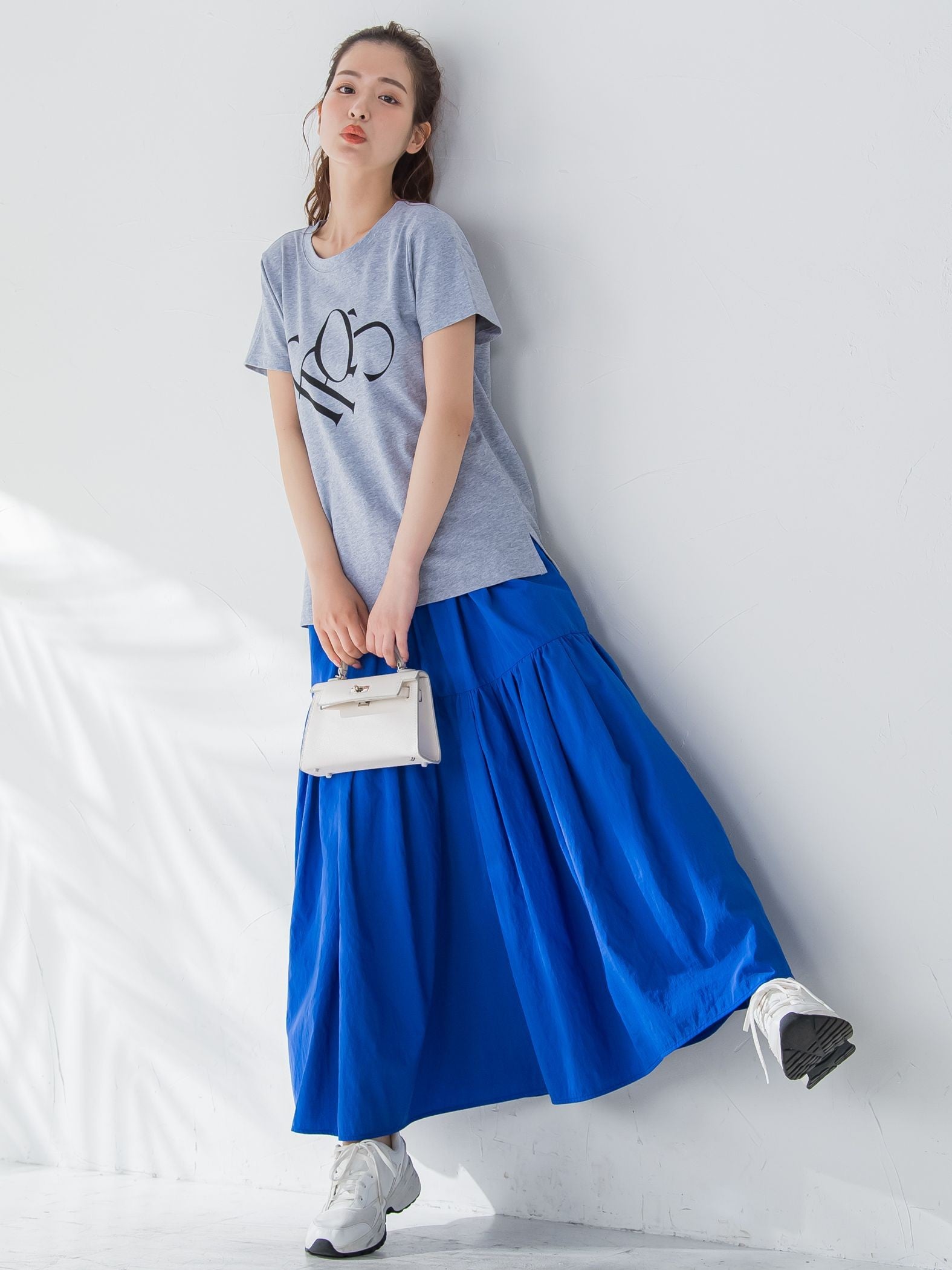 【大人も取り入れやすい1枚】ロゴTシャツ《洗濯機で洗える》