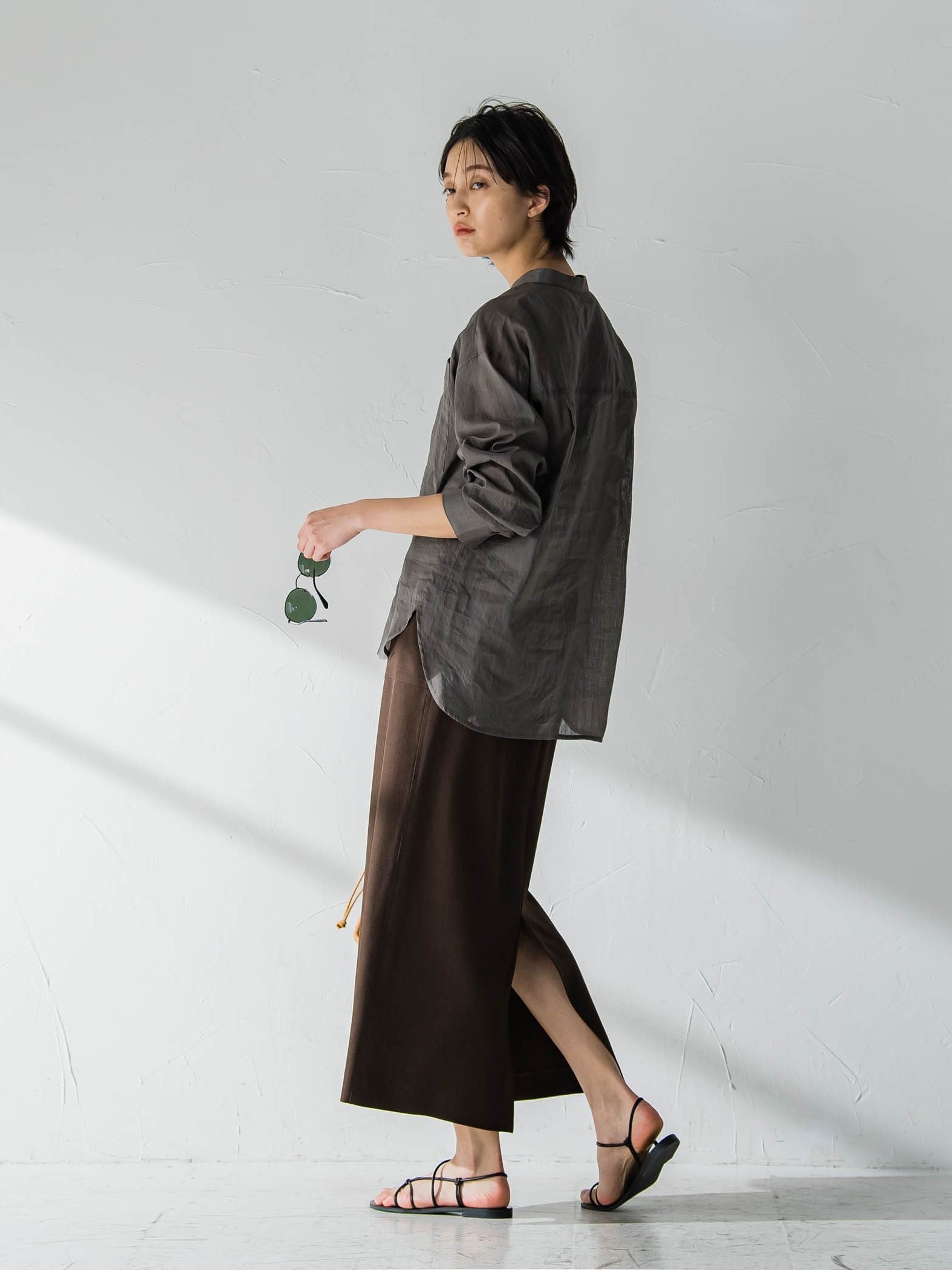 麻ブレンドシアーバンドカラーシャツ≪洗濯機で洗える≫