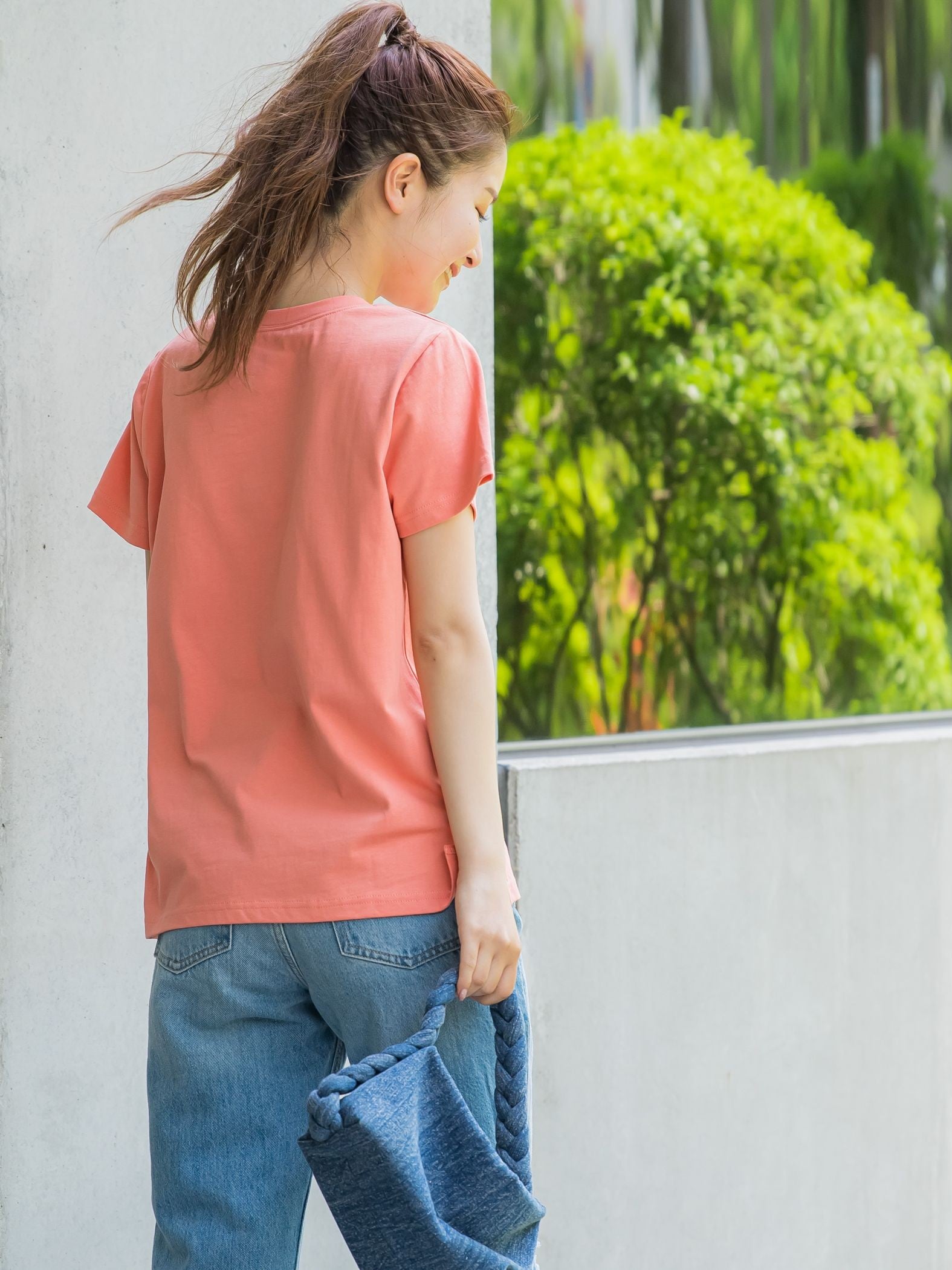 【大人も取り入れやすい1枚】ロゴTシャツ《洗濯機で洗える》