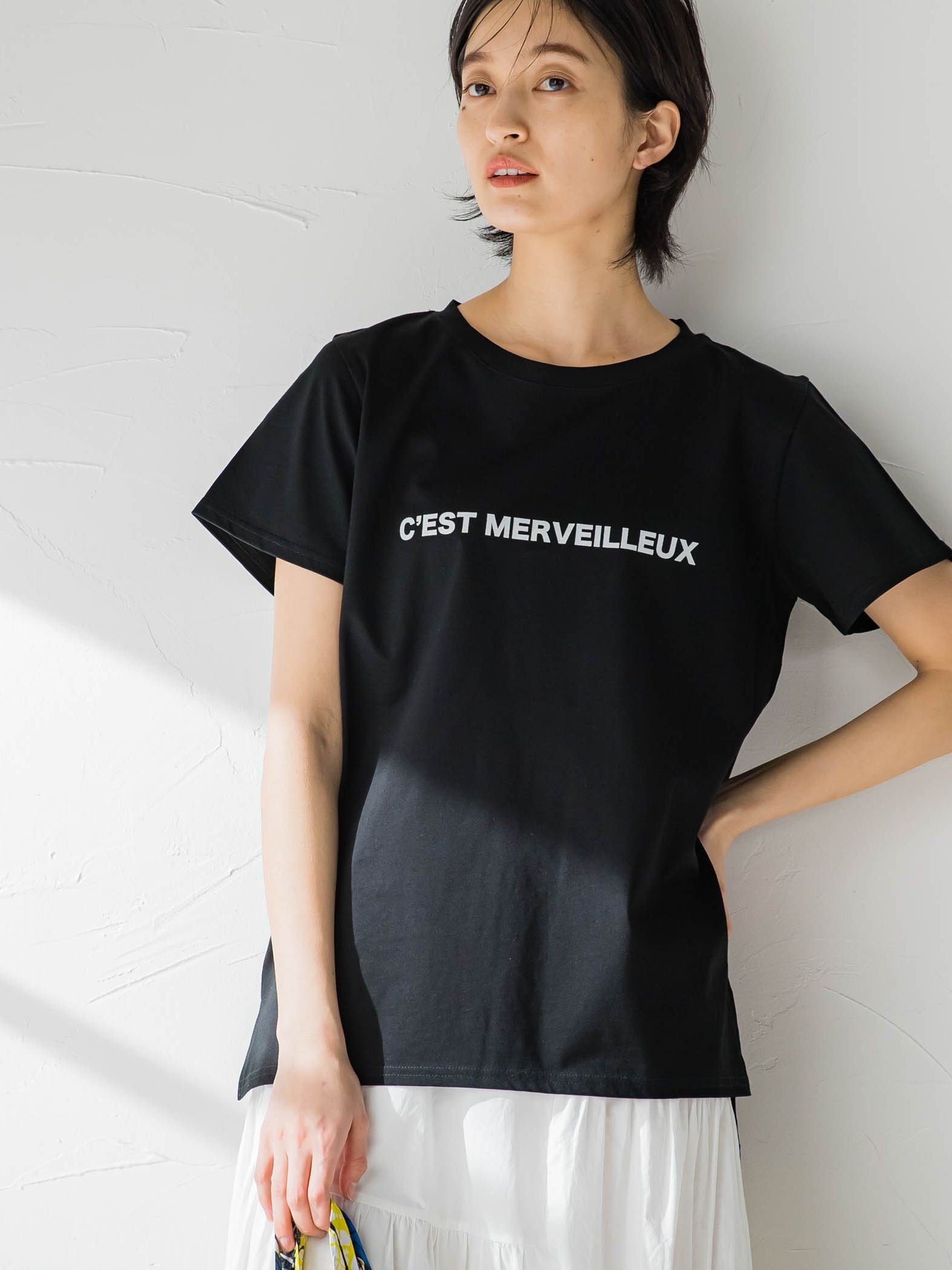 ロゴプリントベーシックTシャツ≪洗濯機で洗える≫