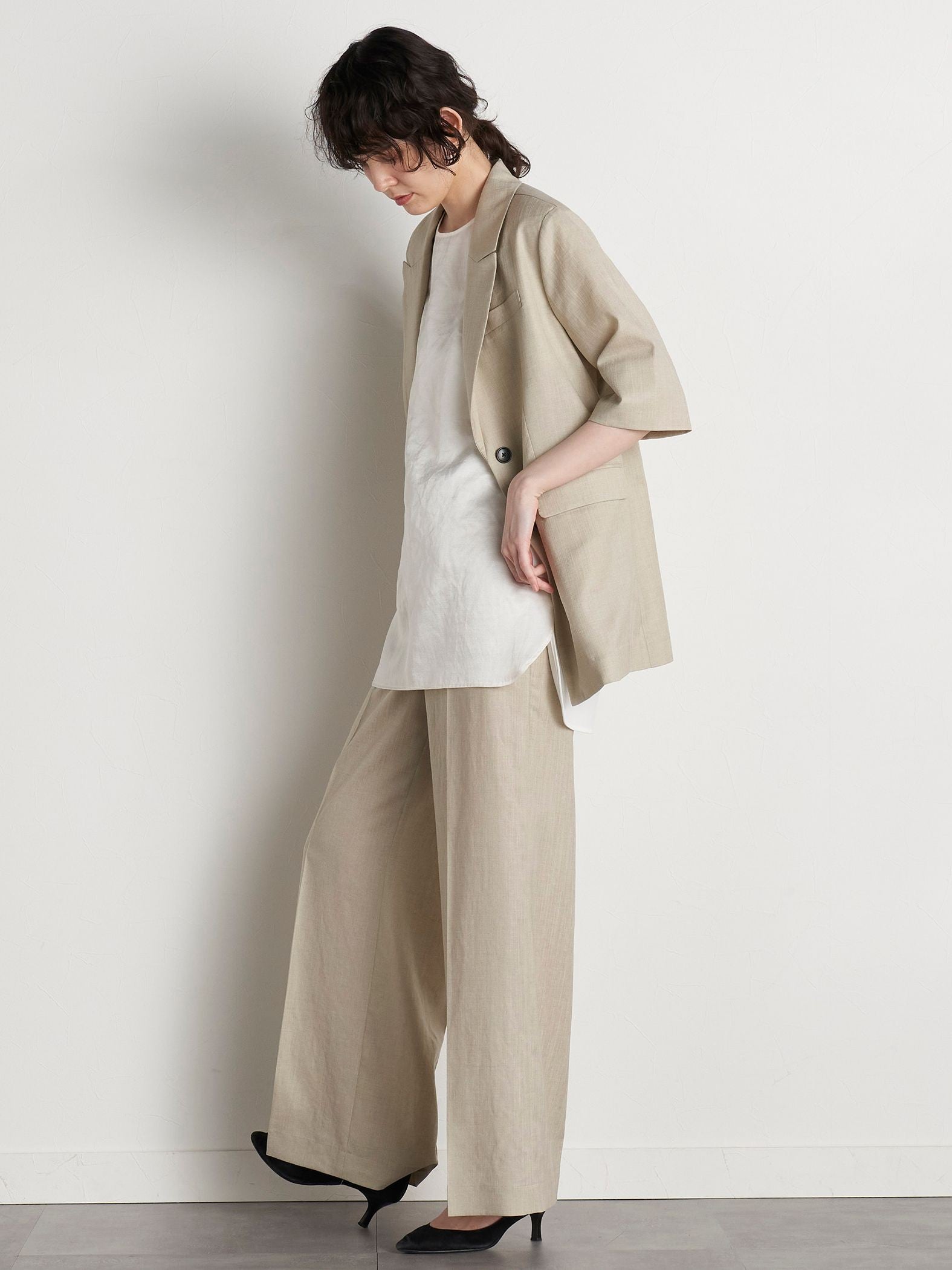 【極】シワになりにくいファージュストレッチ5分袖ジャケット《吸湿速乾/洗濯機で洗える》